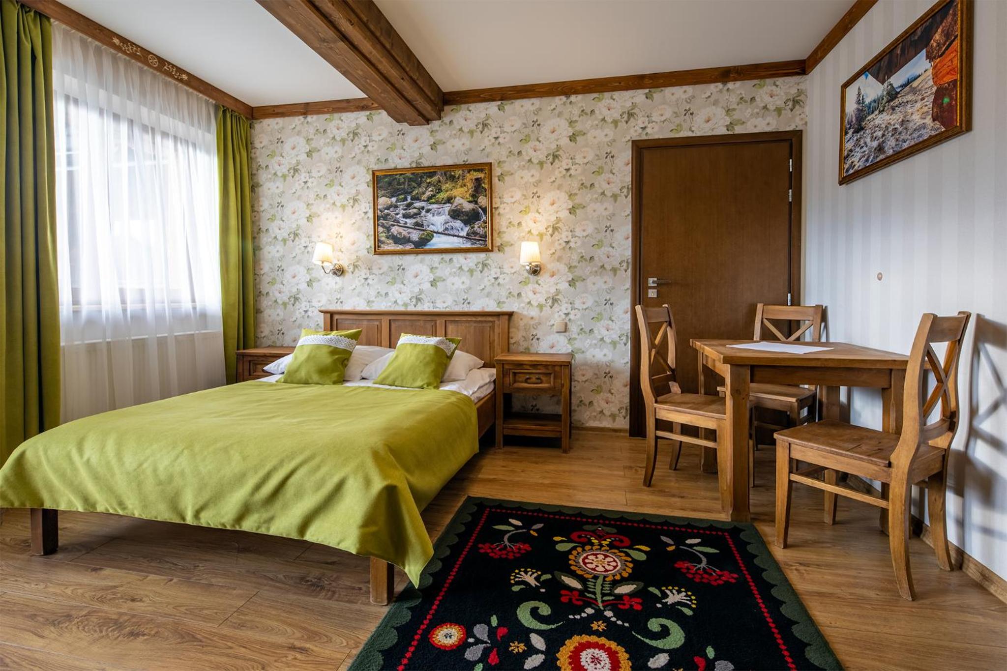 Deluxe Double Room with Balcony photo 2