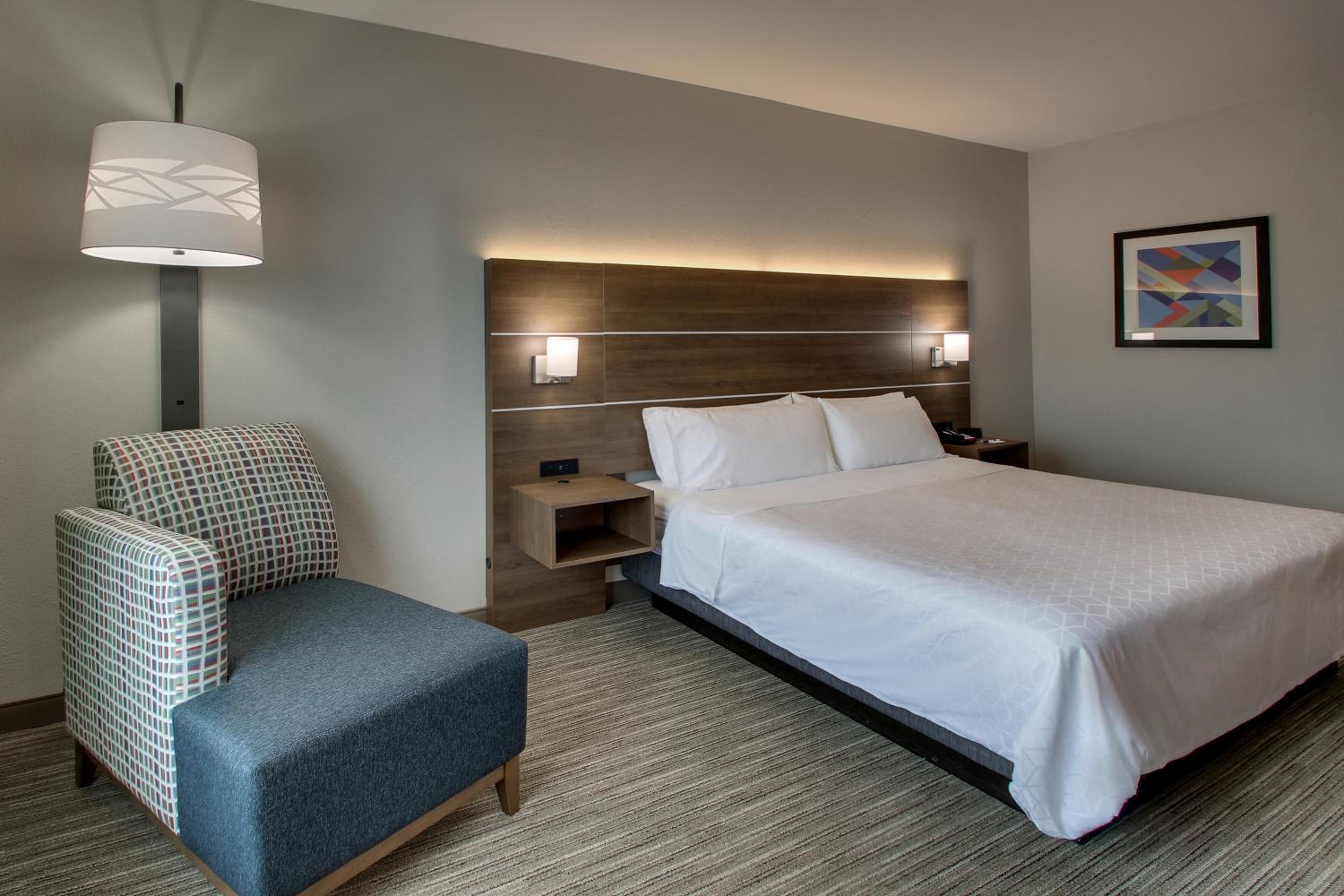 Standard Room - Photo 1