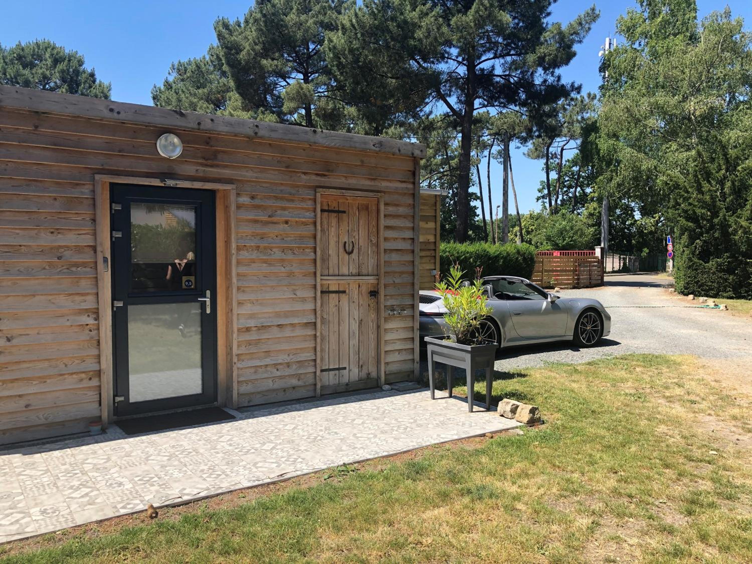 One-Bedroom Bungalow