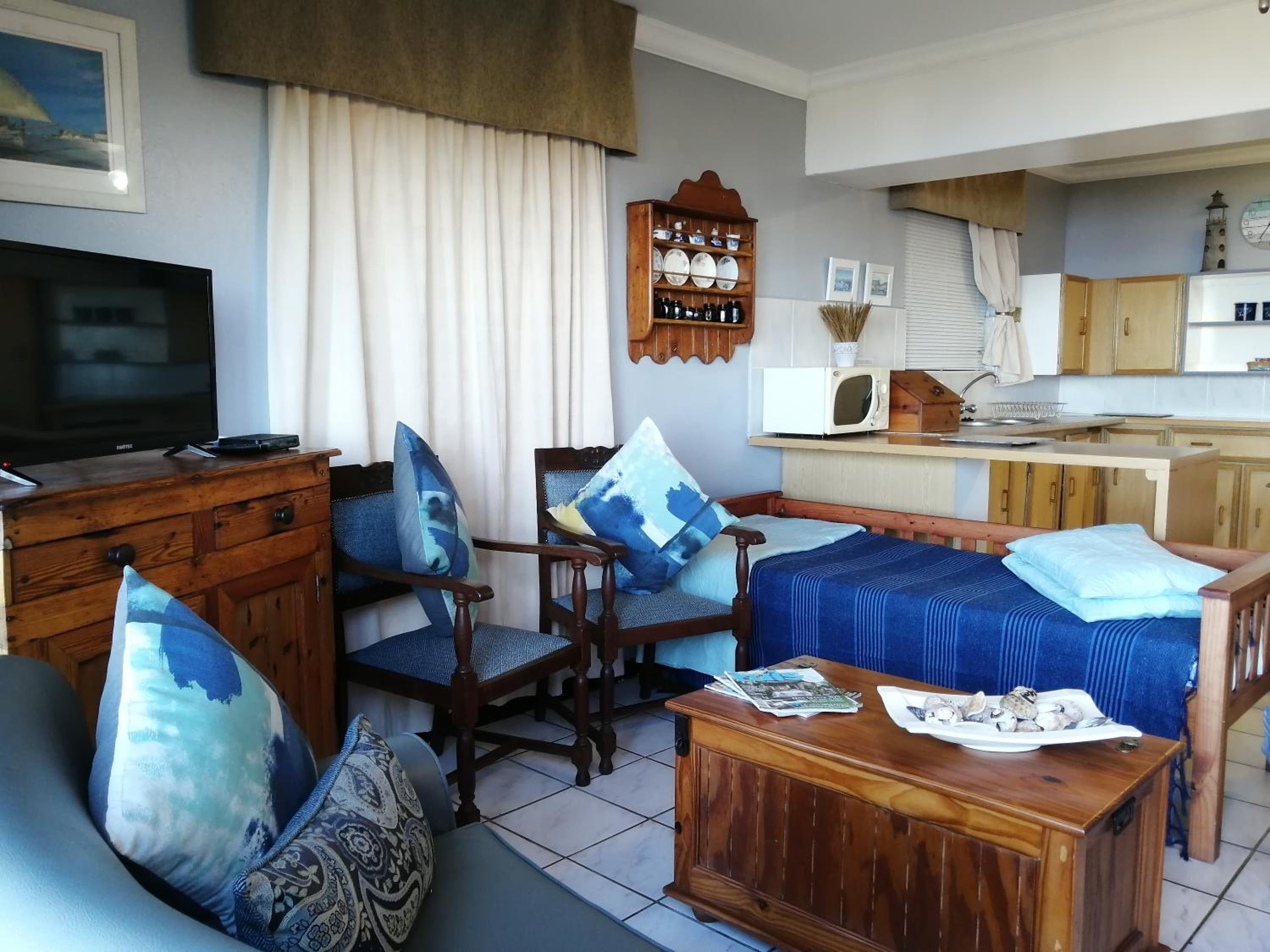 Cottage with Sea View - Photo 11