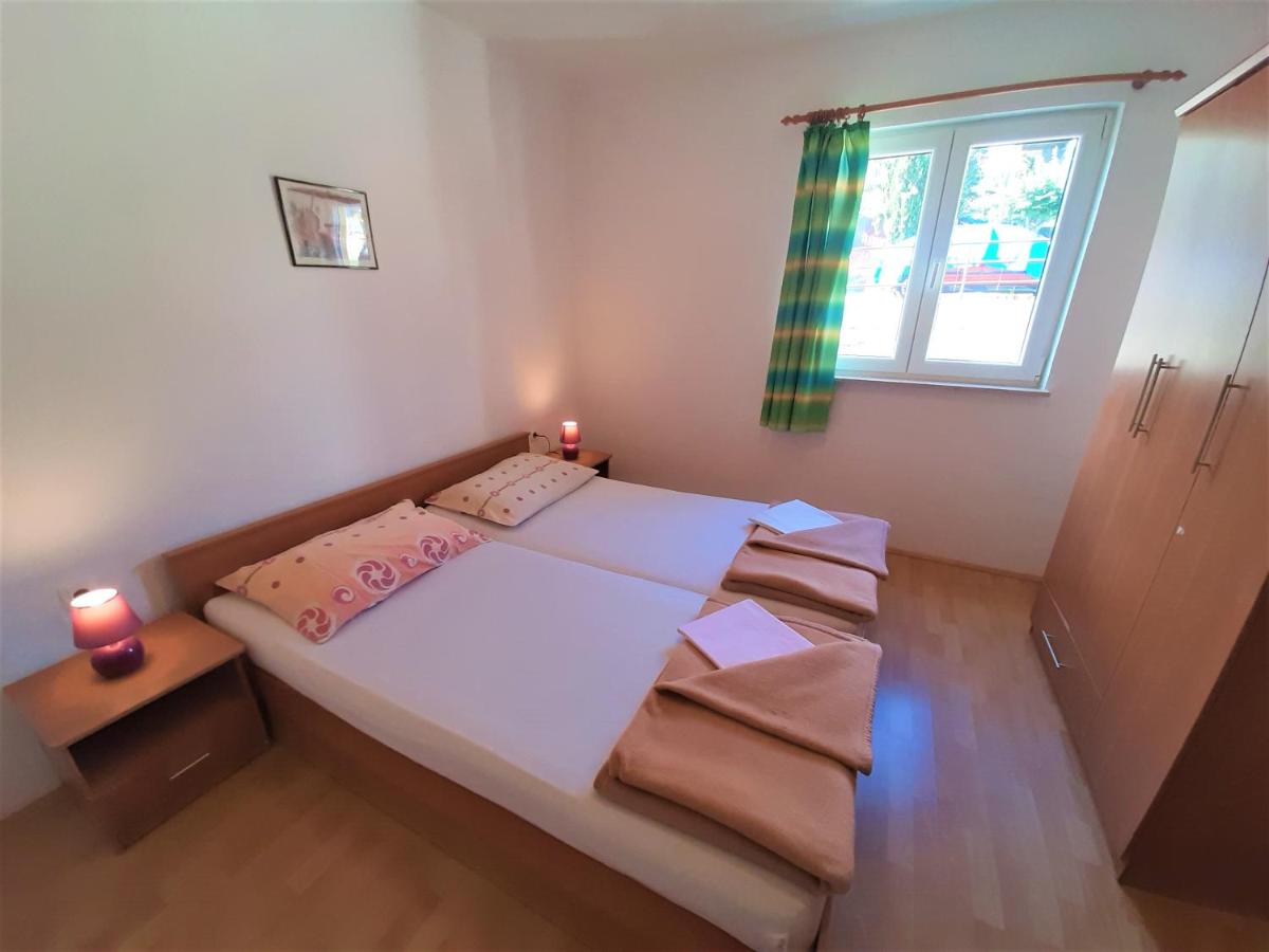 Apartment with Sea View - Photo 6