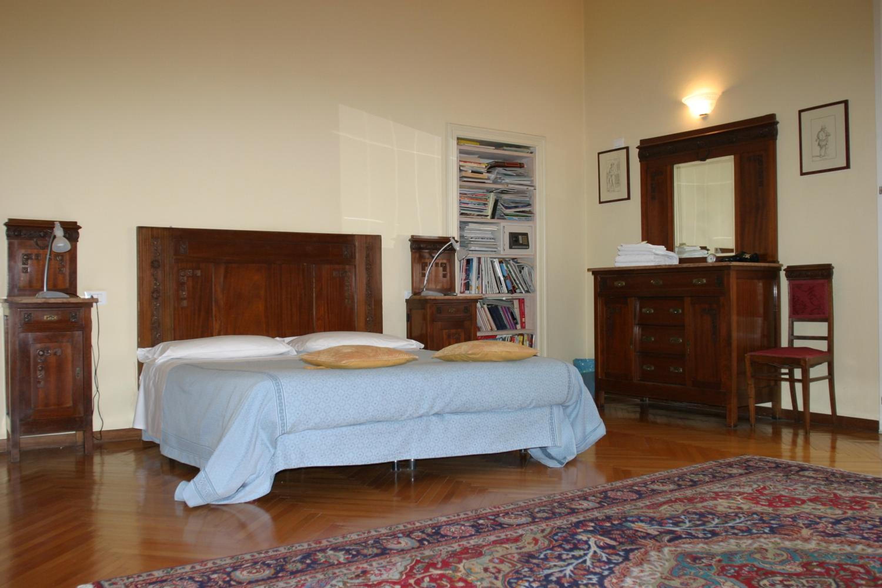 Triple Room with Private External Bathroom