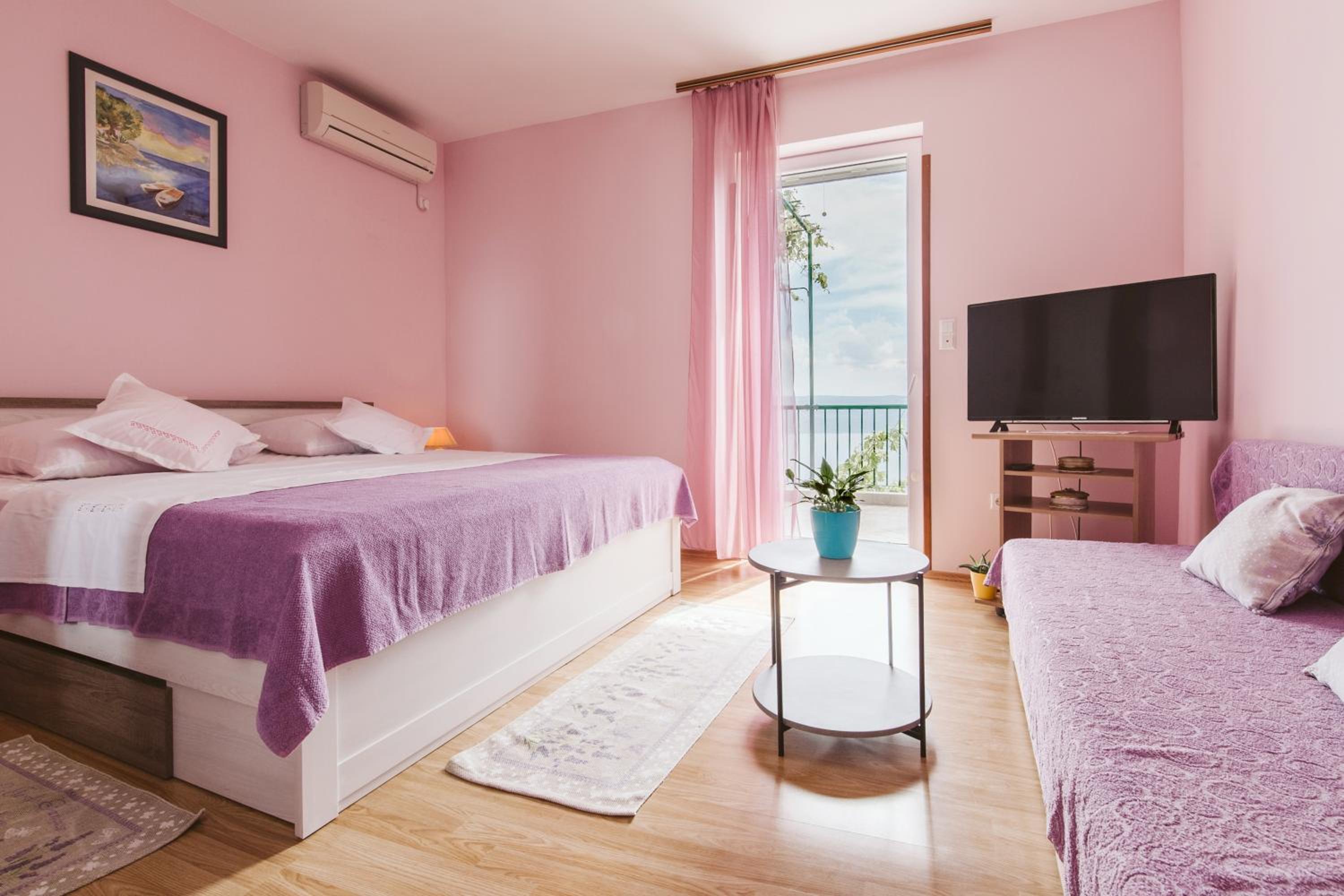 Apartment with Sea View photo 1