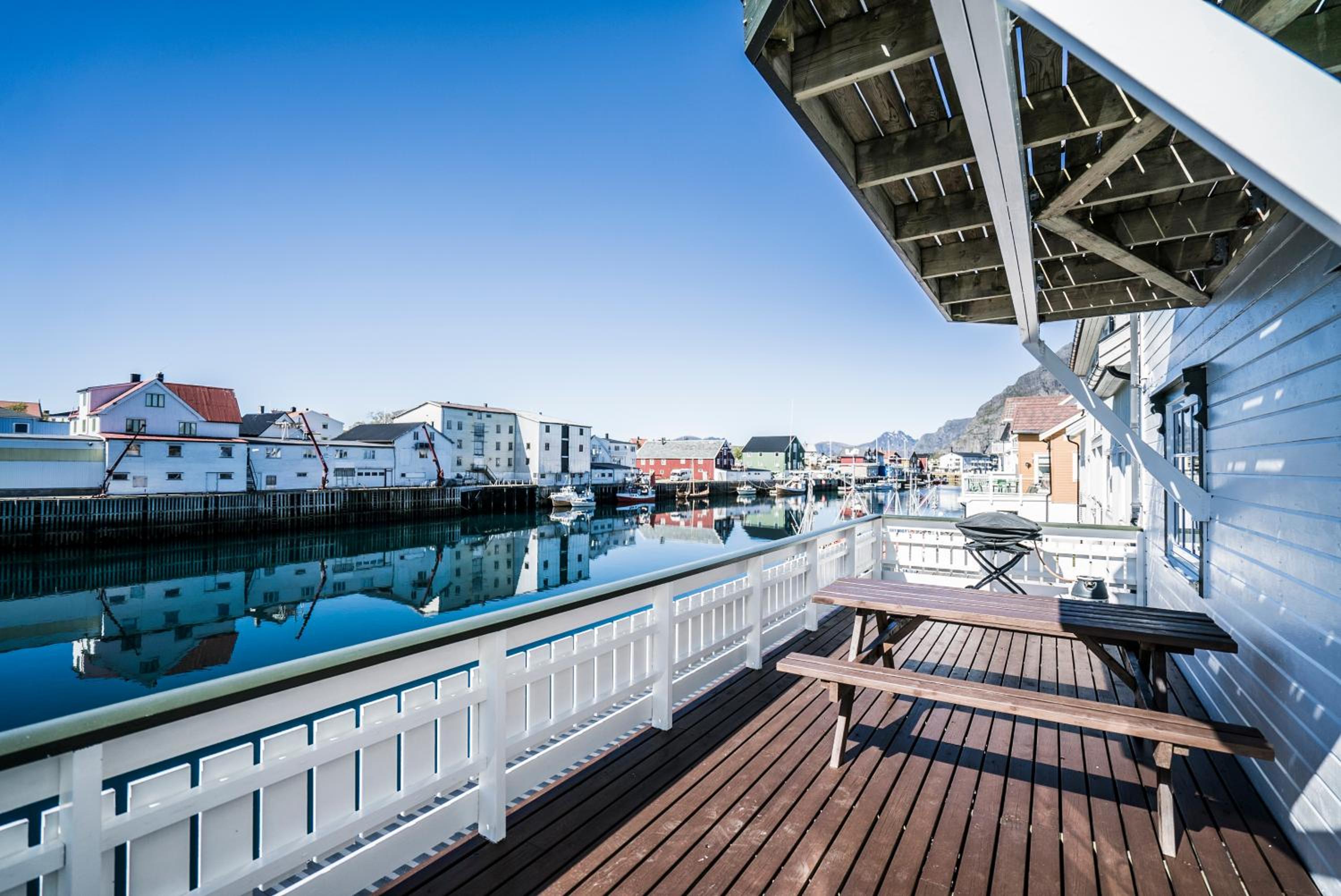 Svolværgeita- One Bedroom Apartment with Sea View & Balcony photo 3