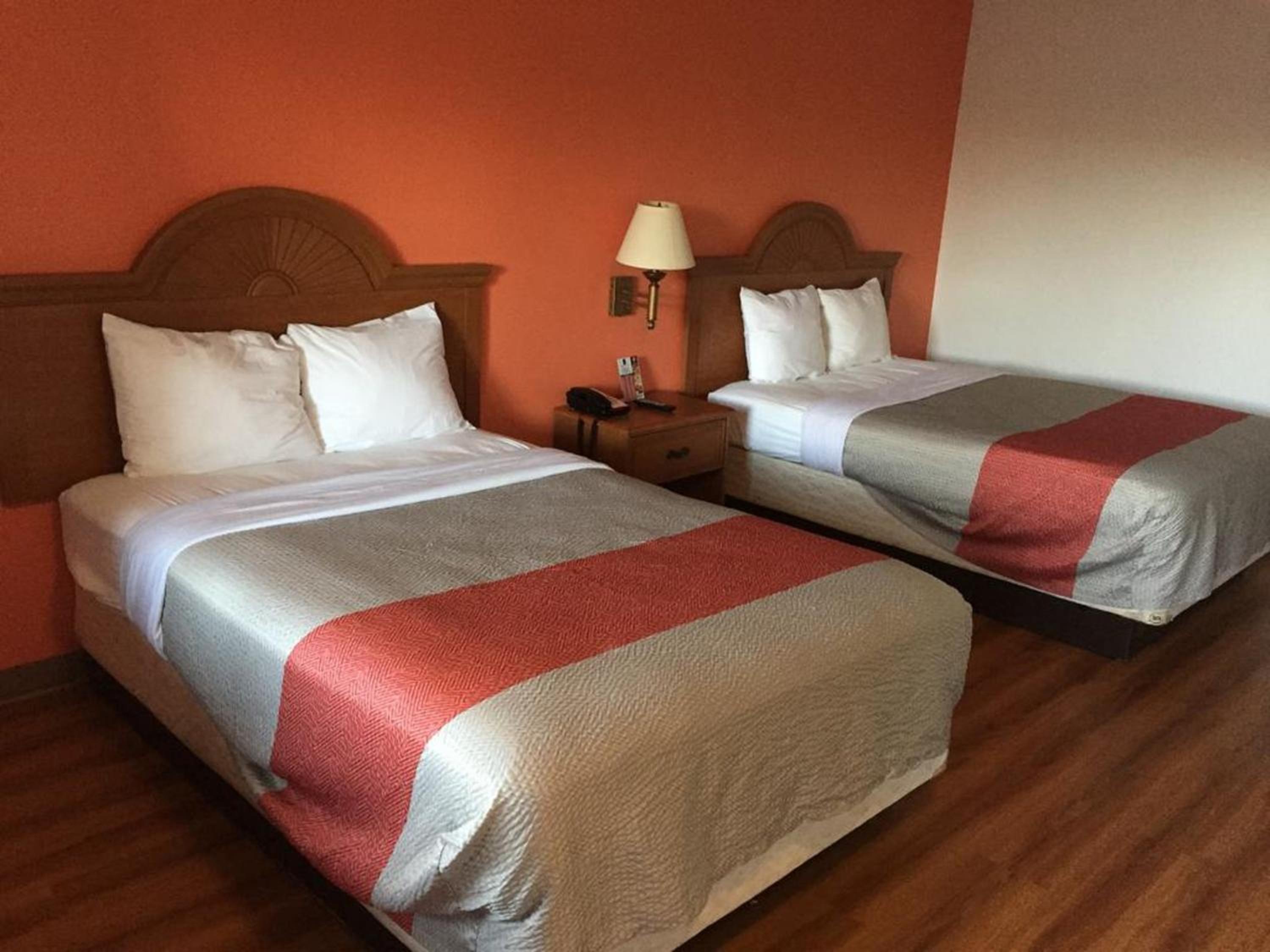 Queen Room with Two Queen Beds - Photo 1