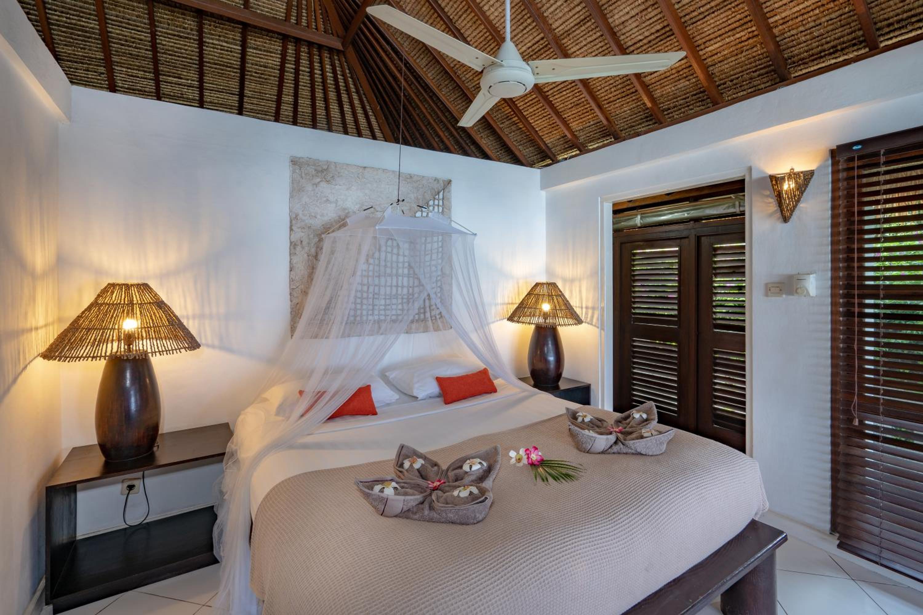 Double or Twin Room with Sea View photo 1