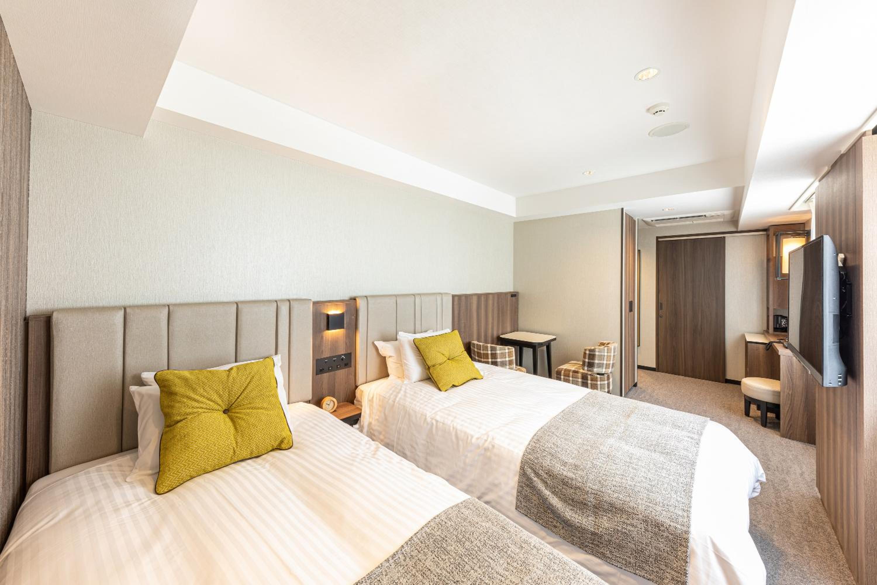 Superior Twin Room - Non-Smoking