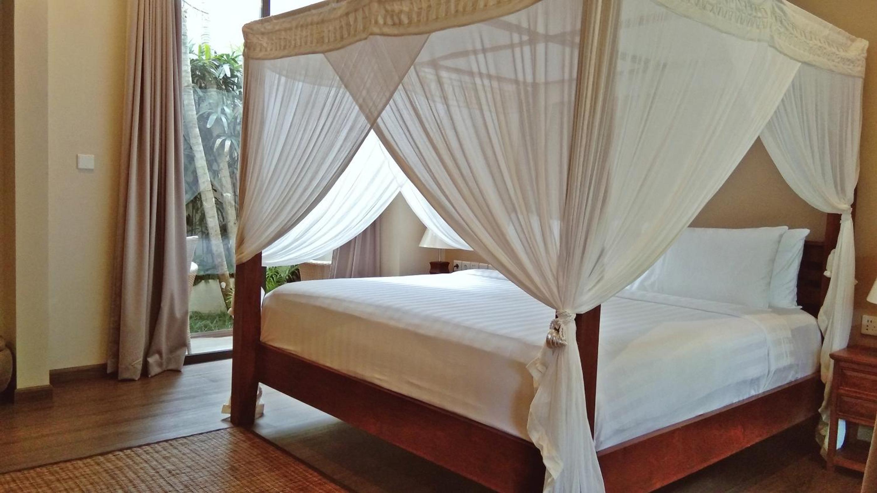 Three-Bedroom Villa with Private Pool - Villa Aku - Photo 19