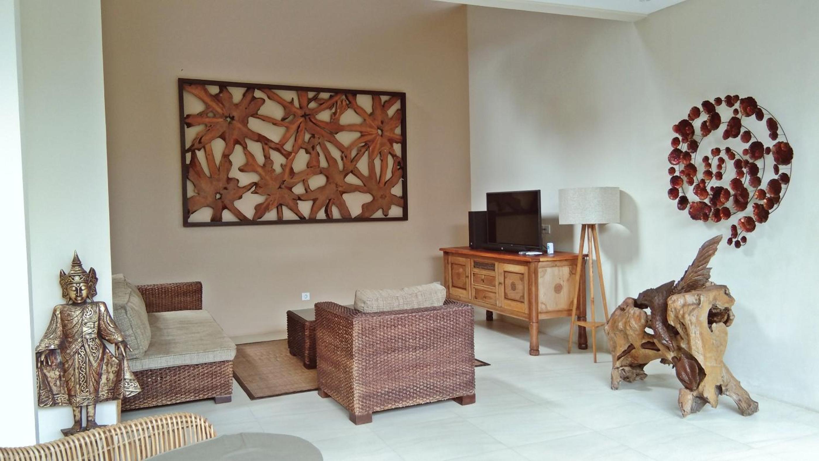 Three-Bedroom Villa with Private Pool - Villa Aku - Photo 57