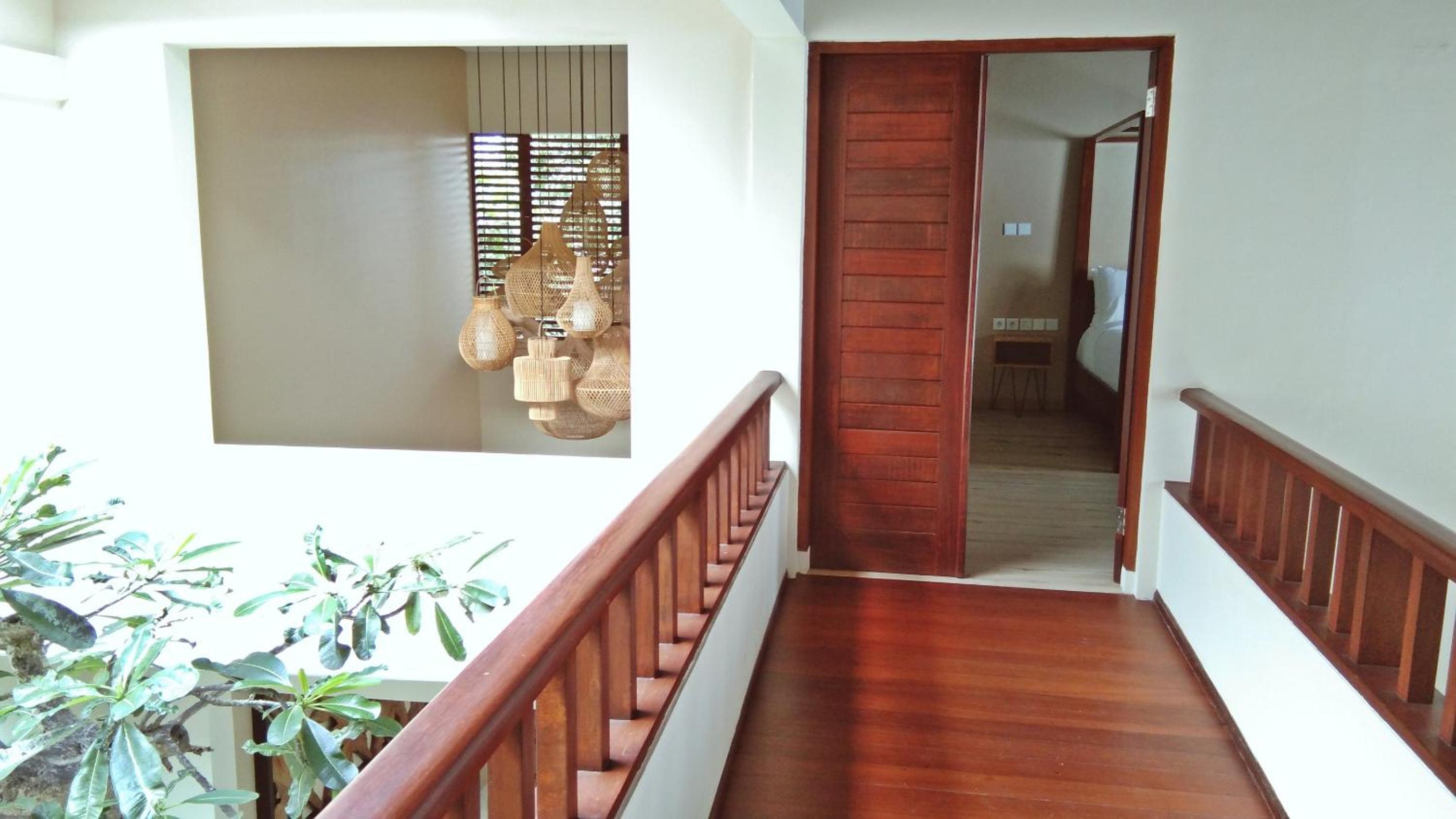 Three-Bedroom Villa with Private Pool - Villa Aku - Photo 40