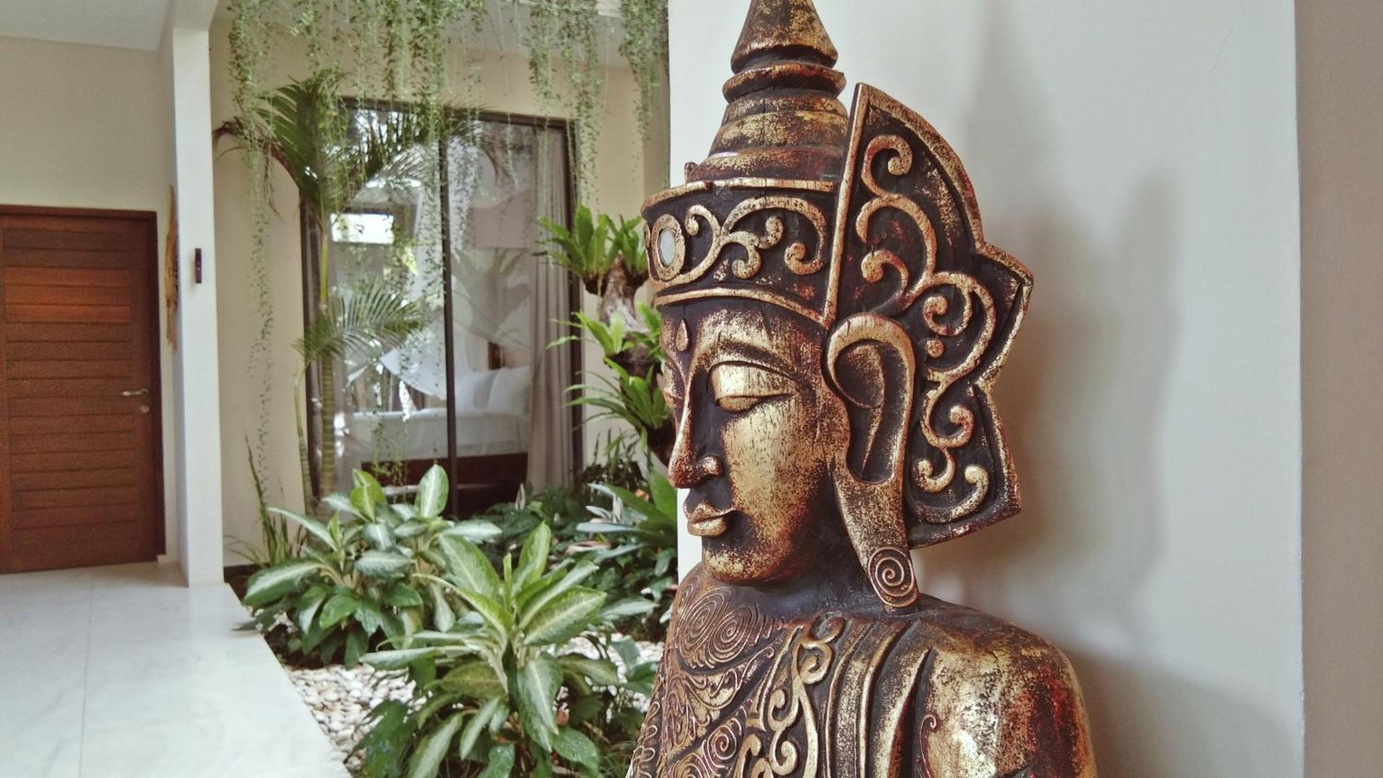 Three-Bedroom Villa with Private Pool - Villa Aku - Photo 56