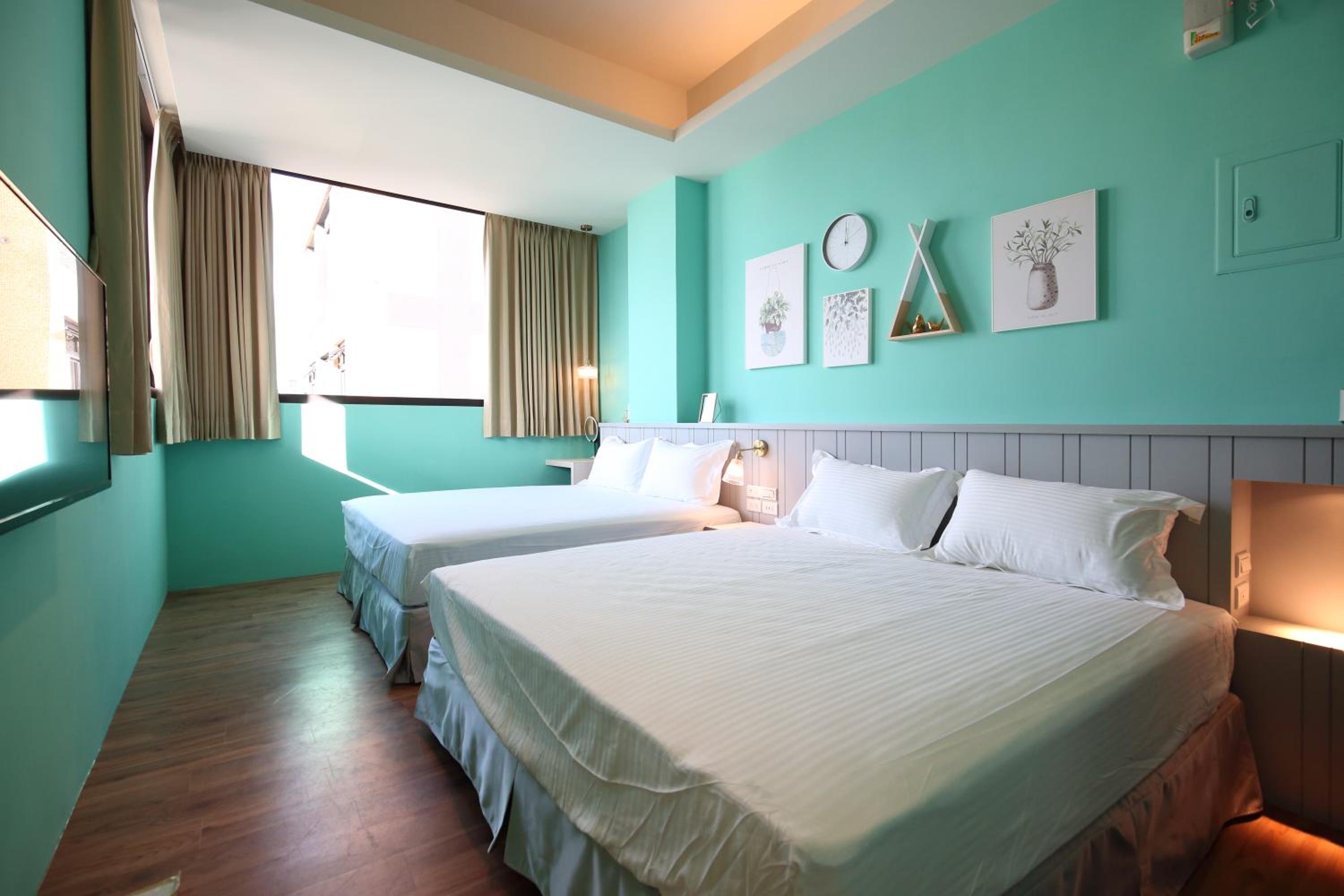 Quadruple Room with Bathroom