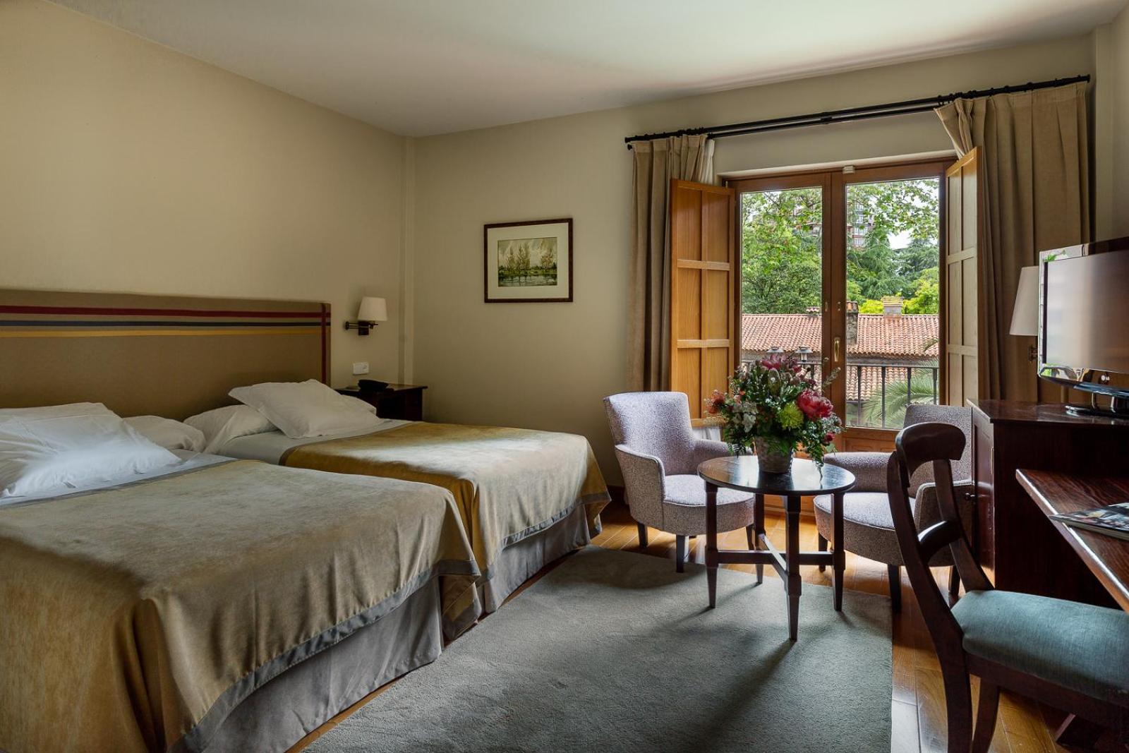 Standard Double Room - Photo 1
