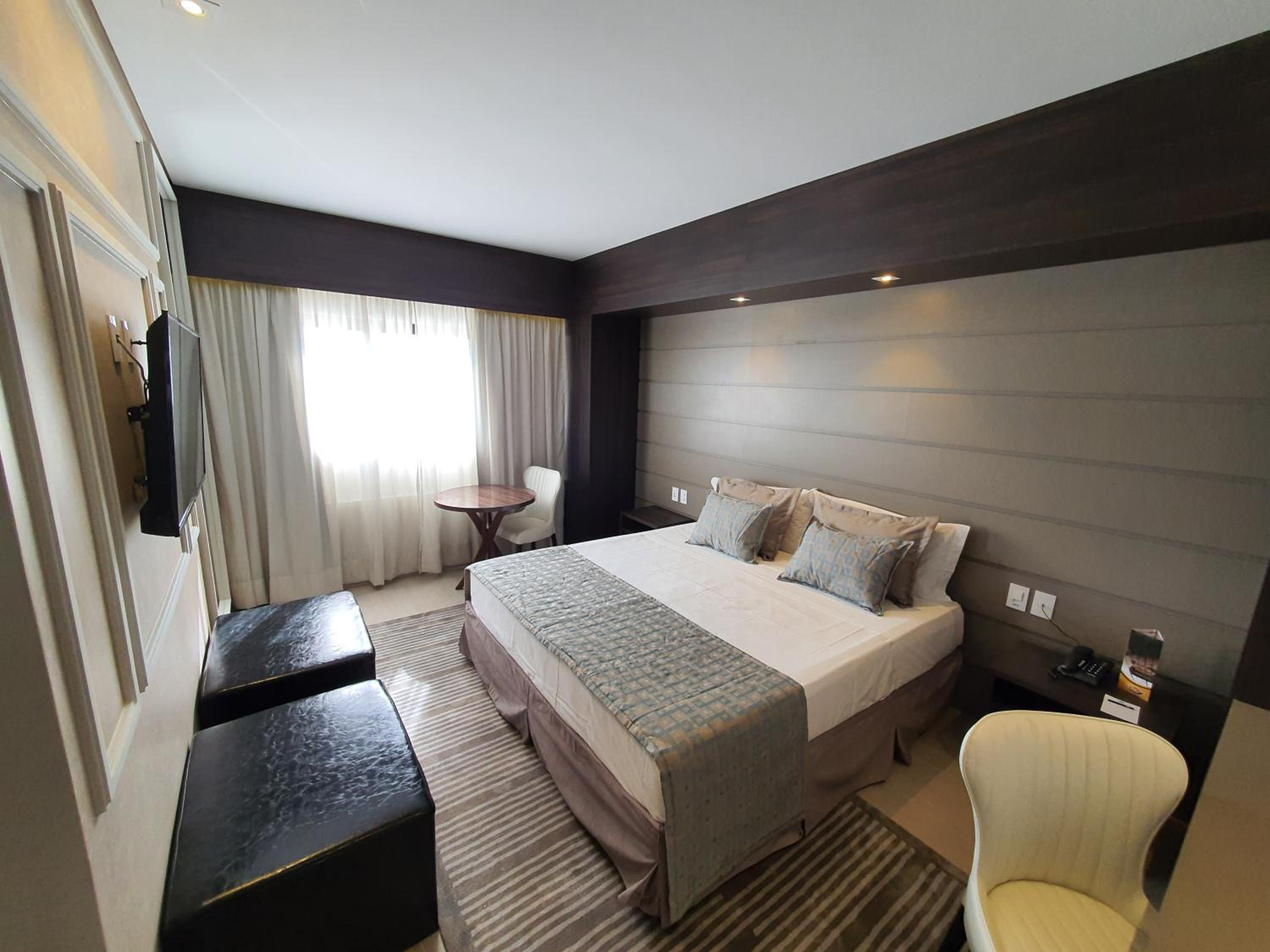 Suite Luxo com Vista para Rio ou Piscina - Photo 4