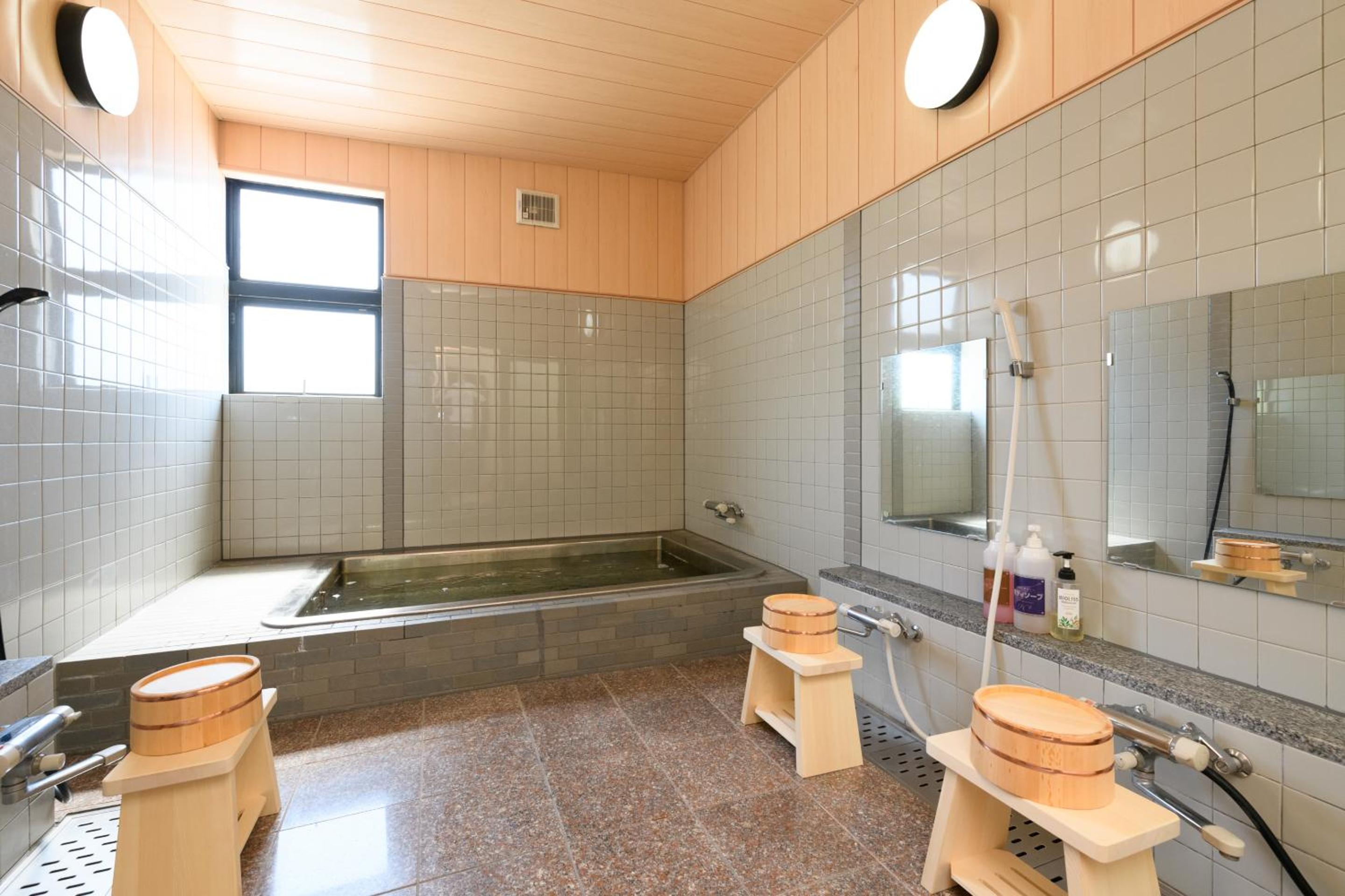 Japanese-Style Room