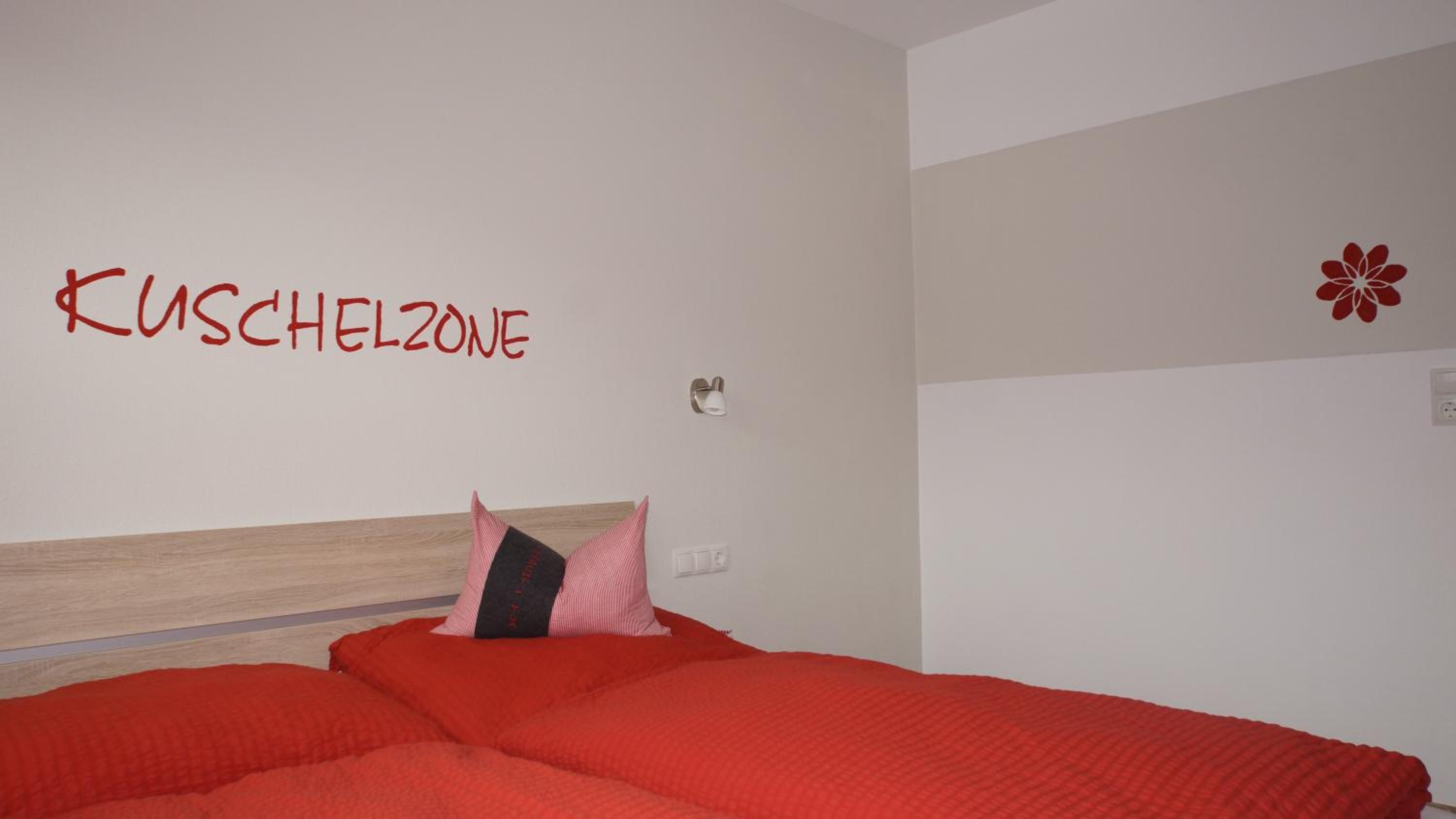 Two-Bedroom Apartment - Photo 11