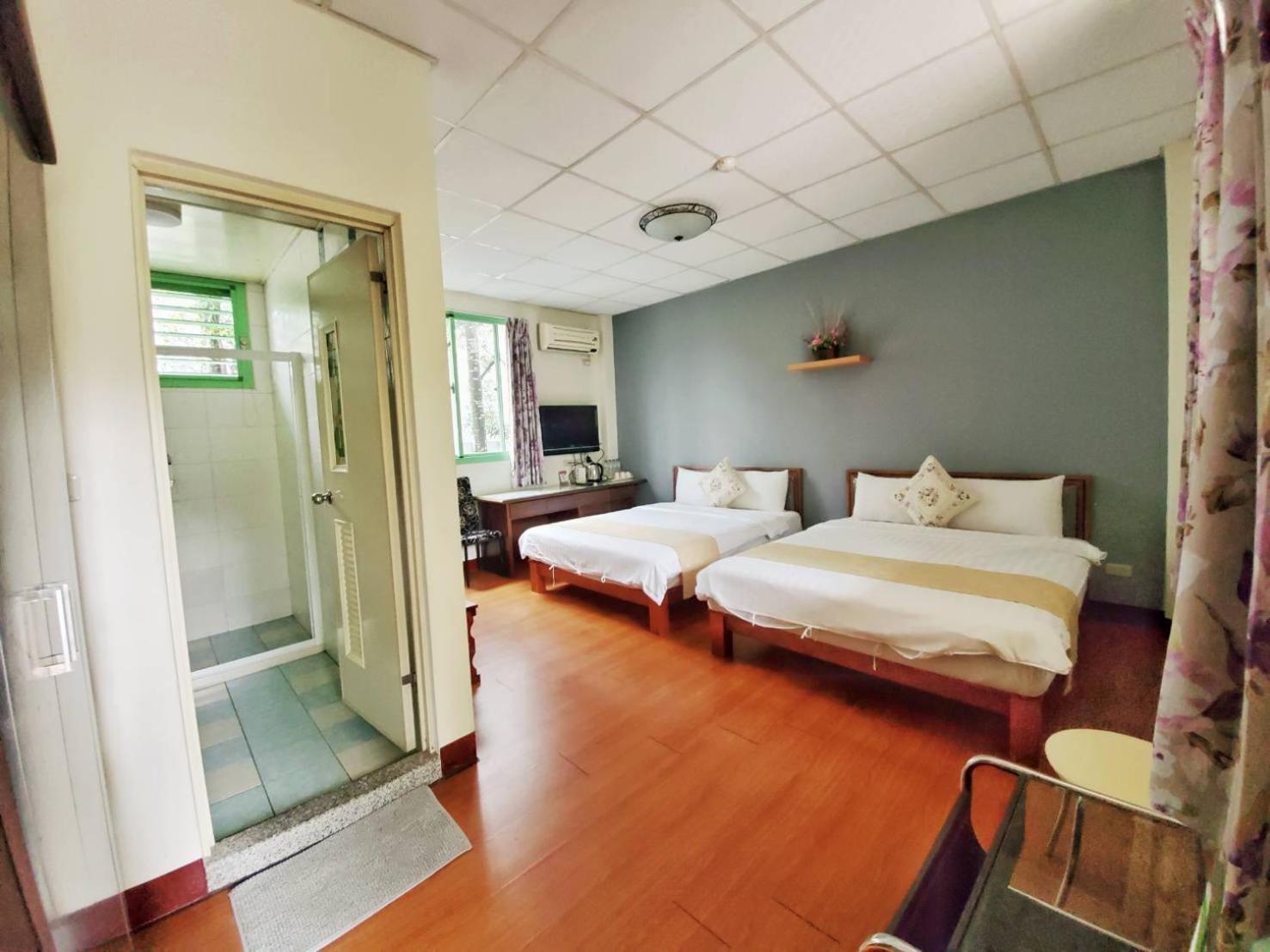 Standard Quadruple Room photo 1