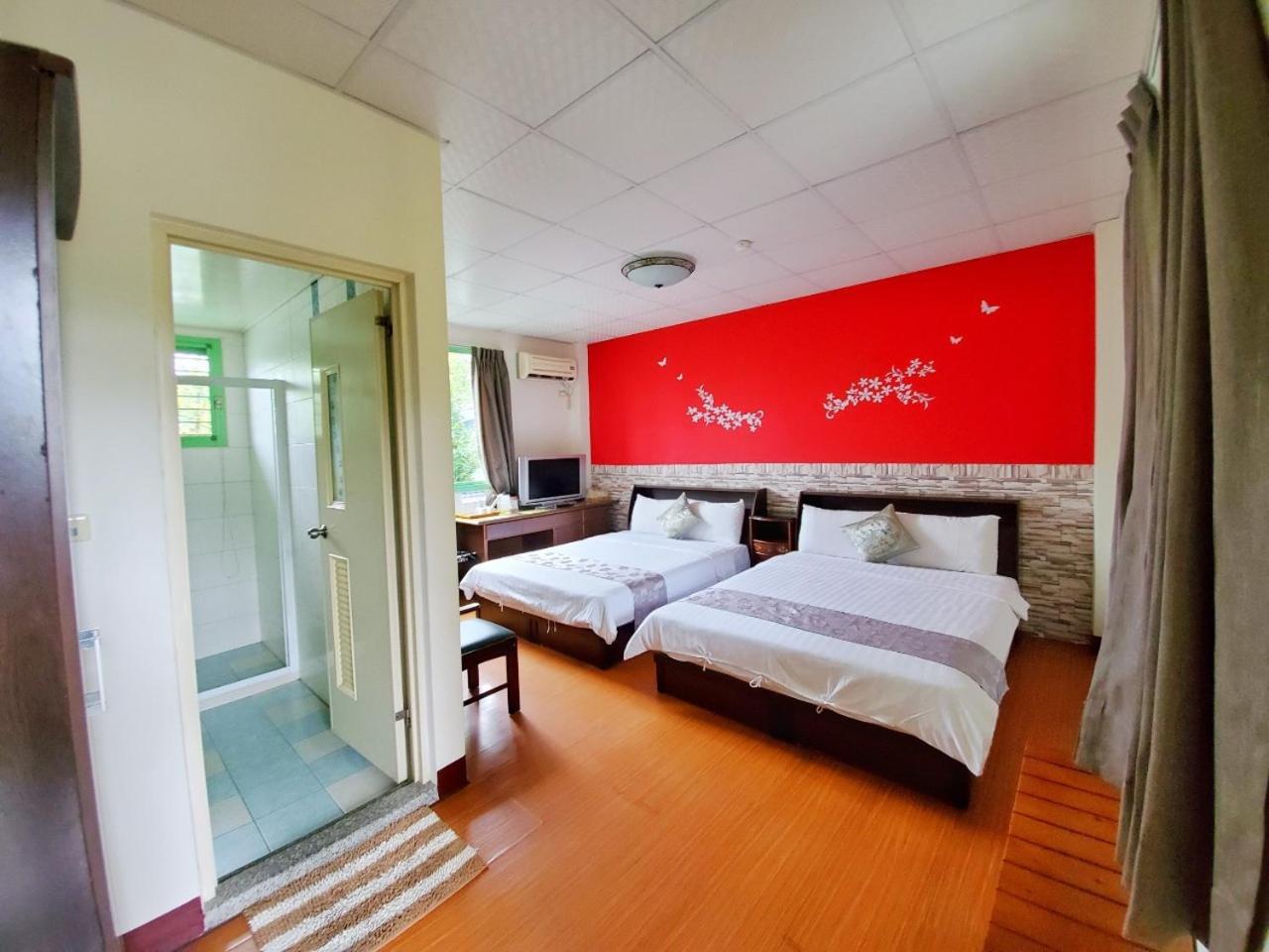 Standard Quadruple Room photo 3
