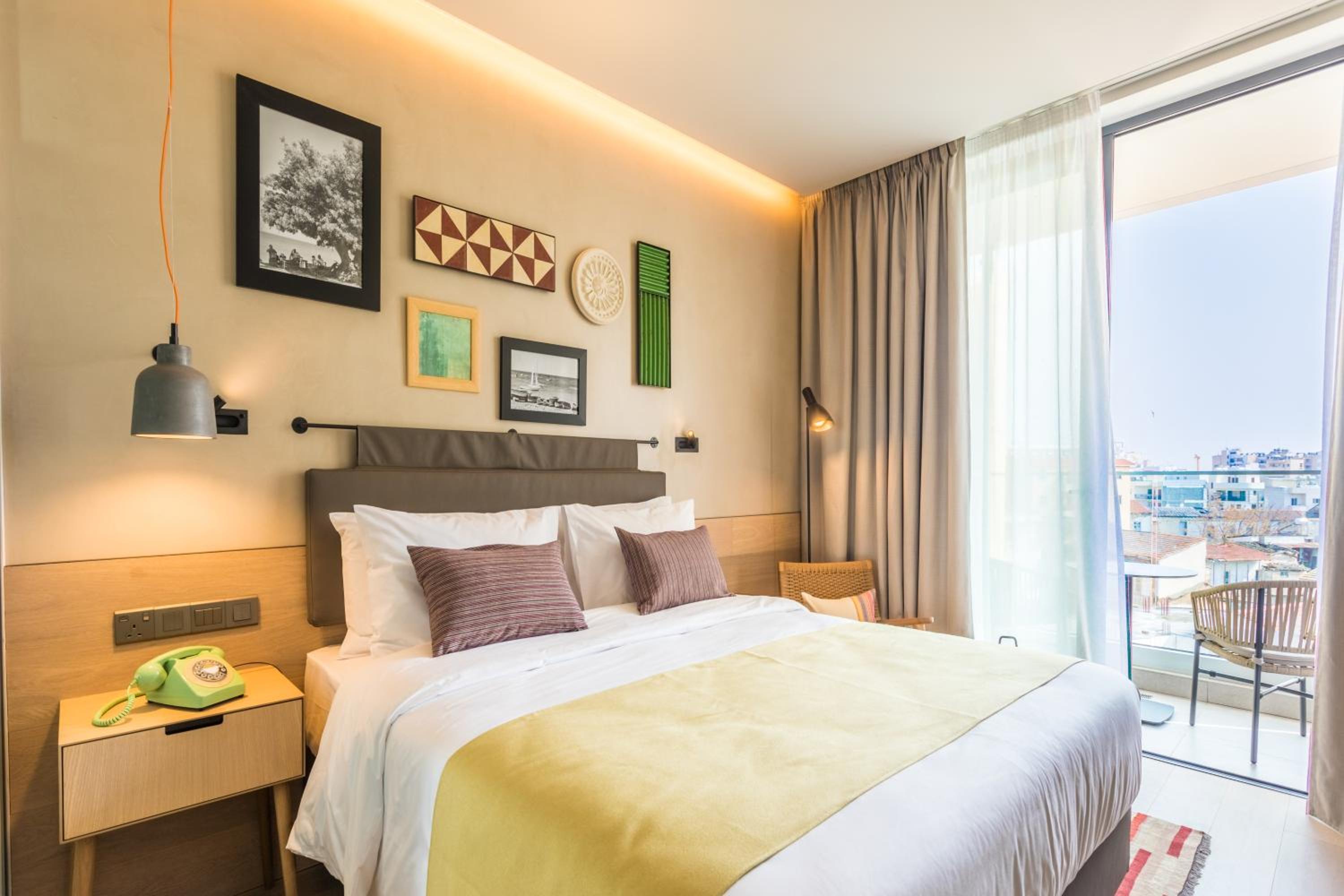 Standard Queen Room - Photo 1