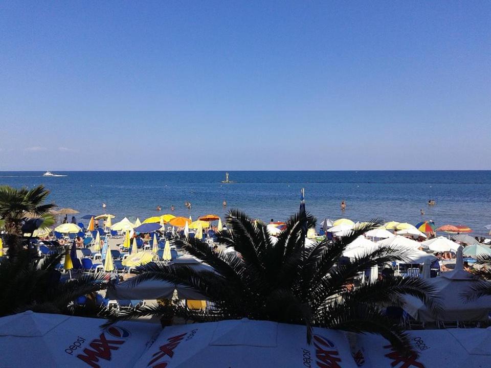 Quadruple Room with Sea View photo 2
