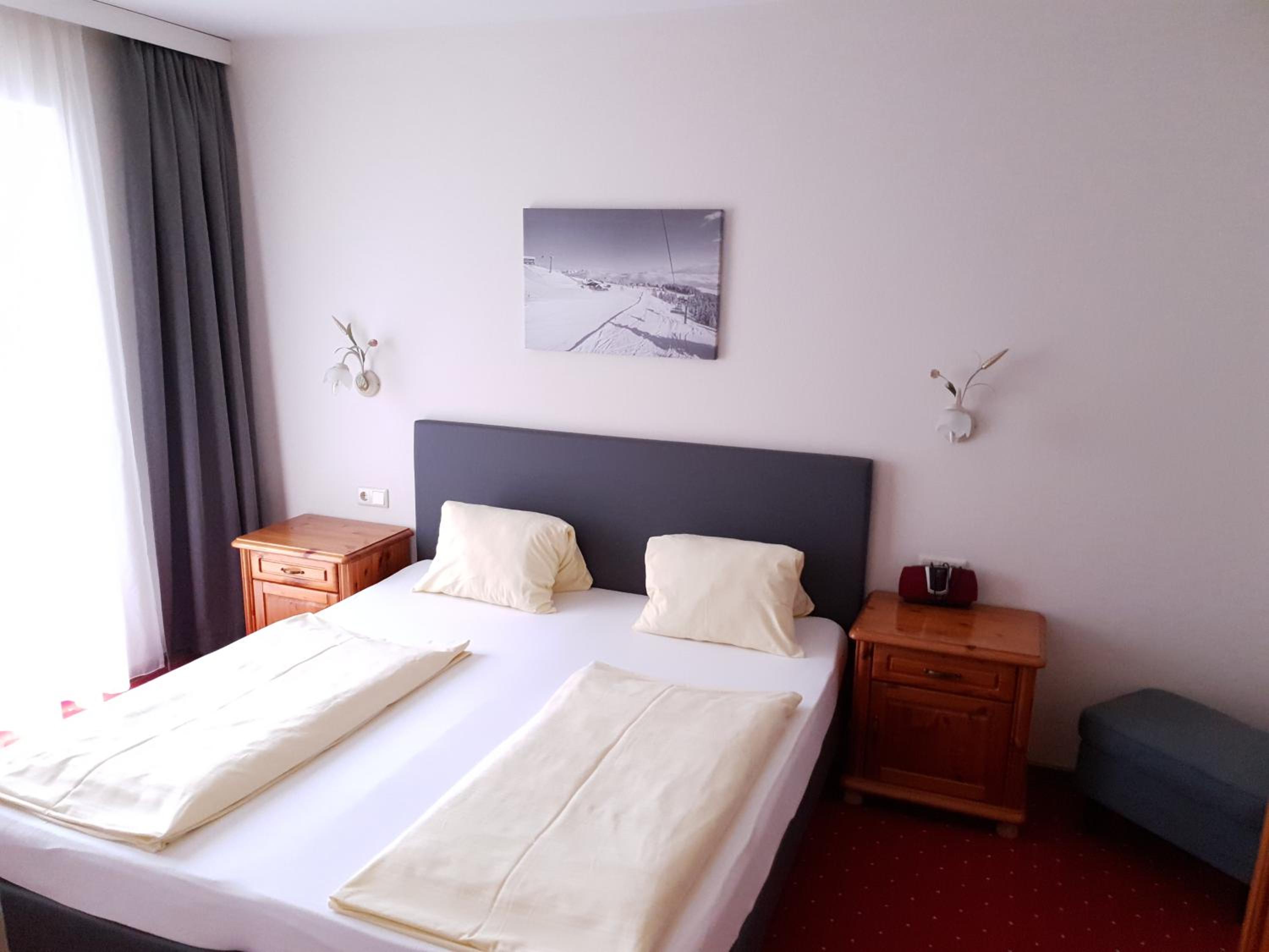 Two-Bedroom Apartment with Balcony photo 2