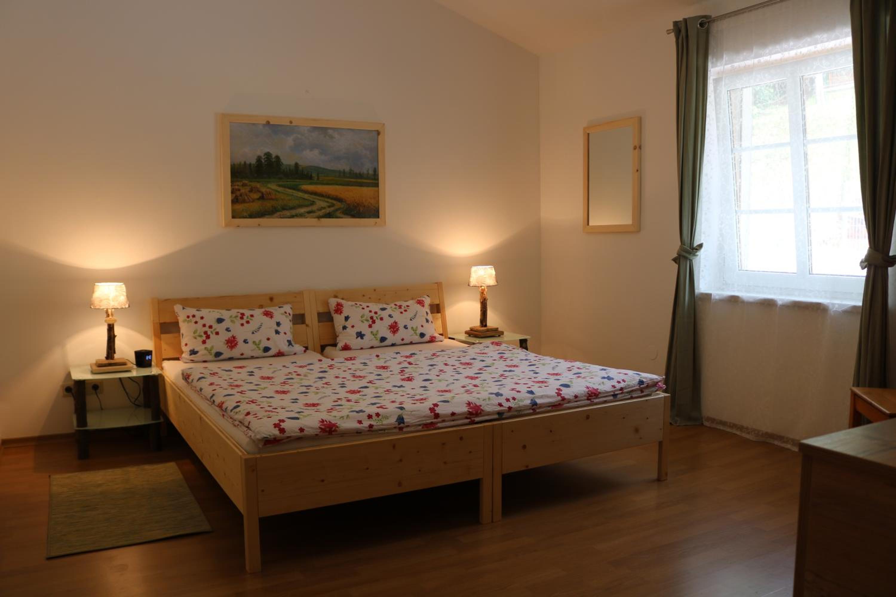 Apartment - Split Level photo 1