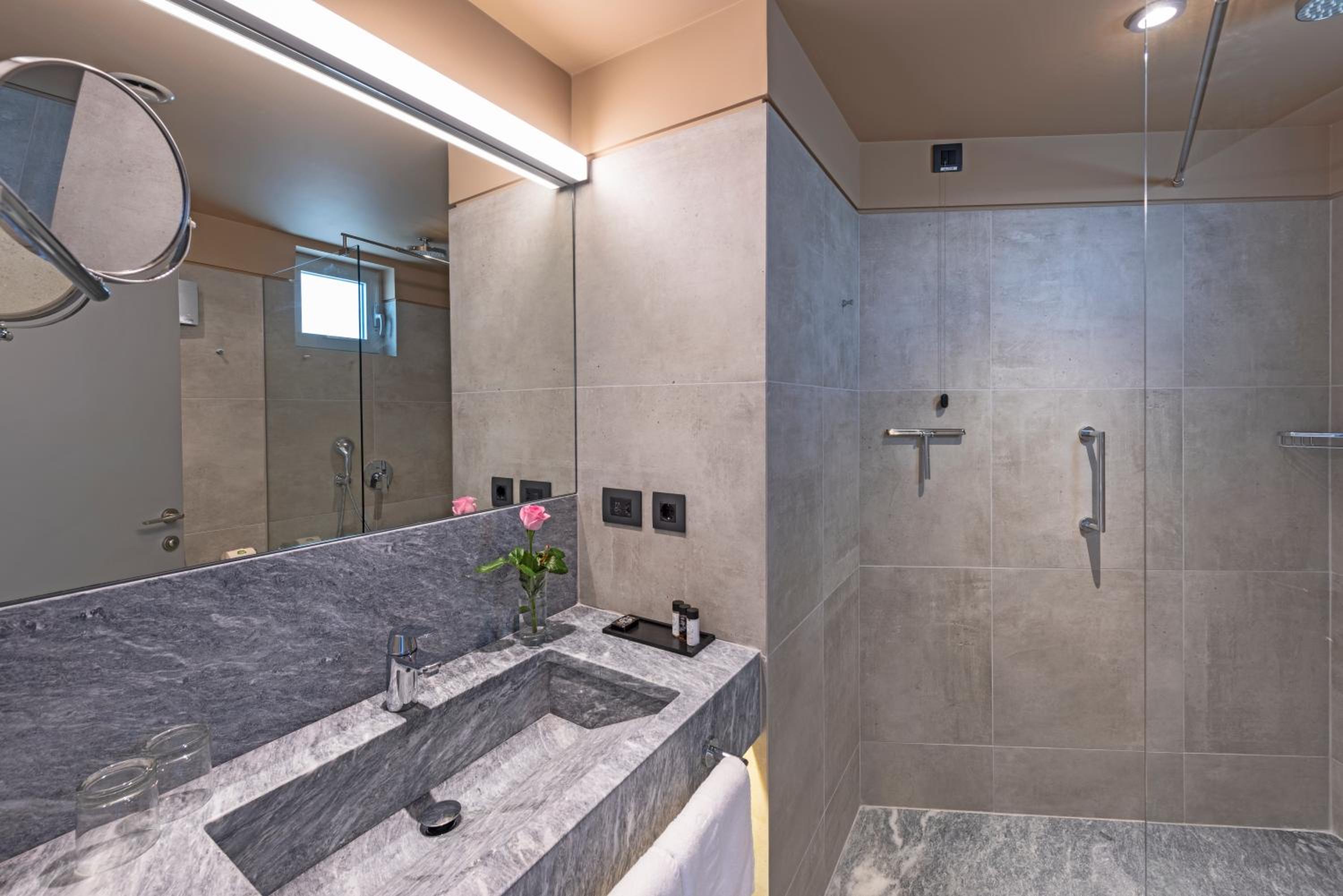 Standard Apartment - Photo 6