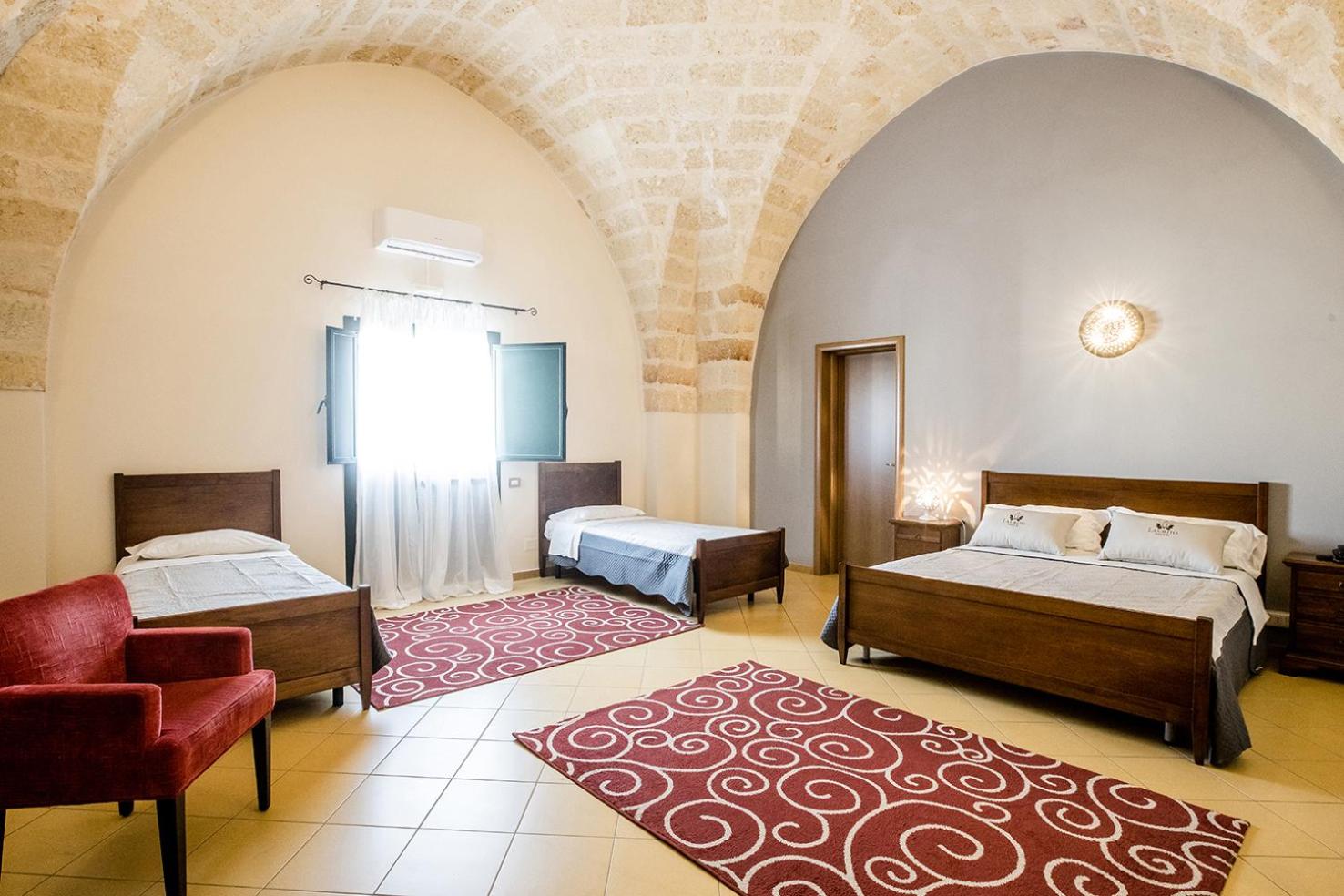 Standard Quadruple Room - Photo 3