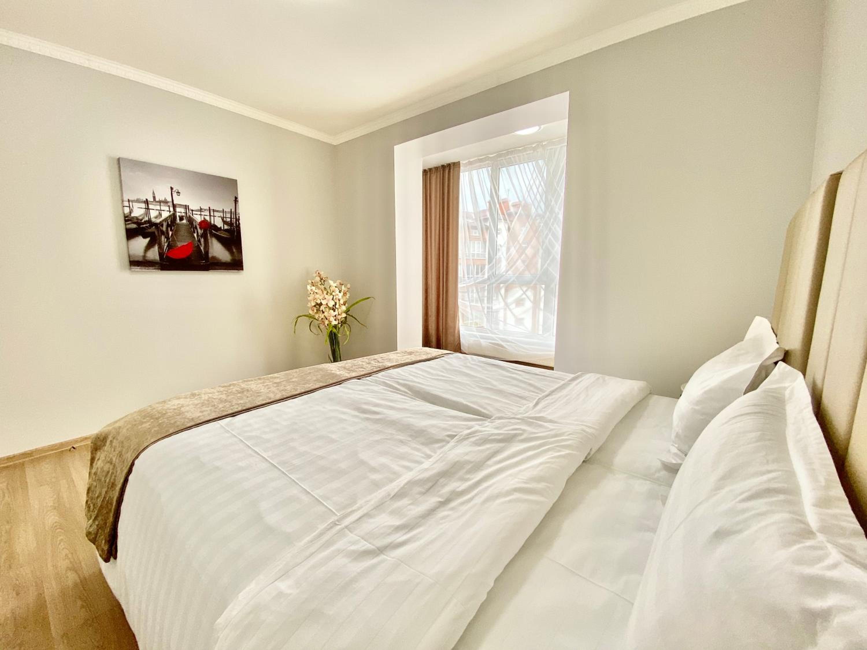 Two-Bedroom Apartment photo 2