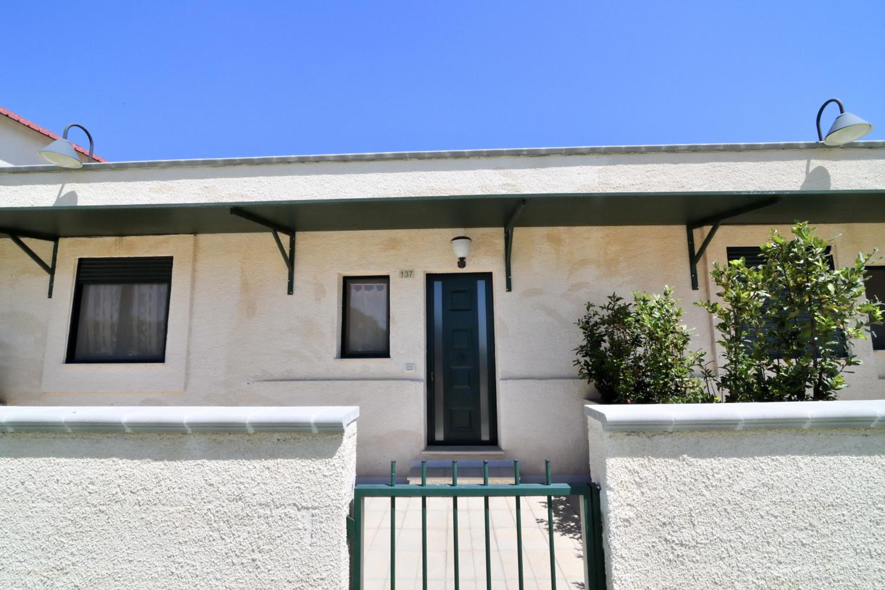 One-Bedroom Apartment (2 Adults) photo 2