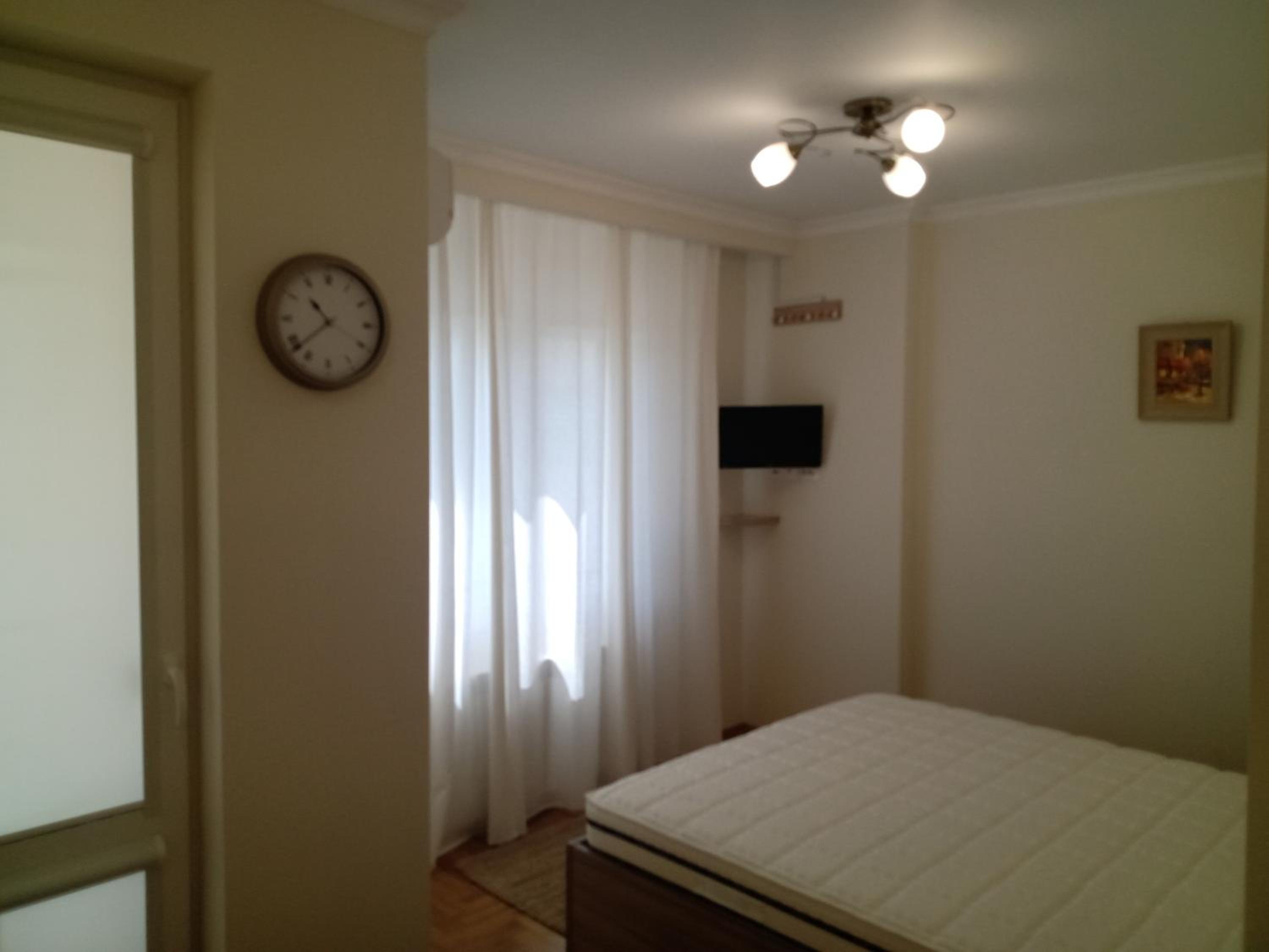 Two-Bedroom Apartment - Photo 13
