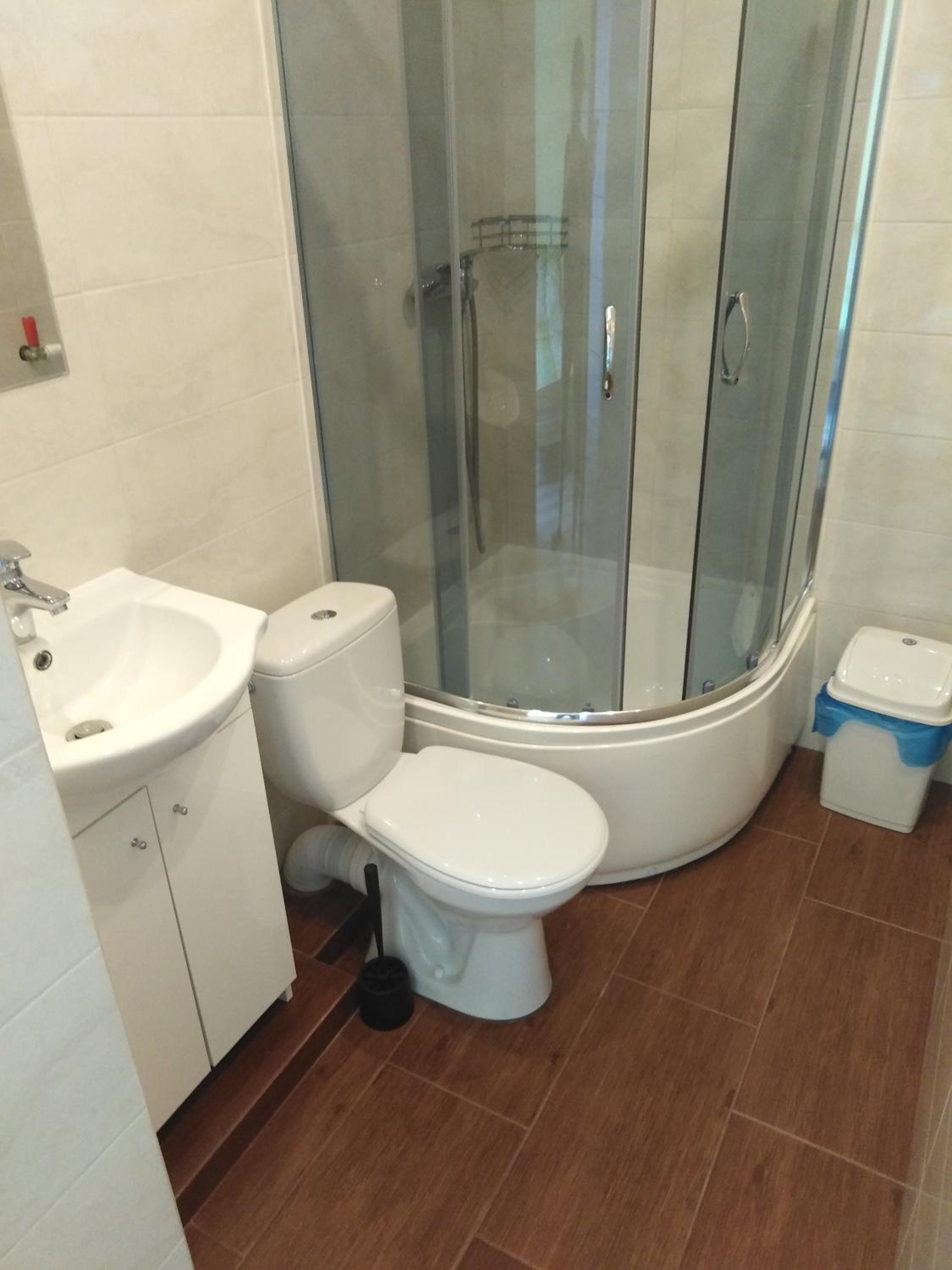 Double Room with Private Bathroom photo 3