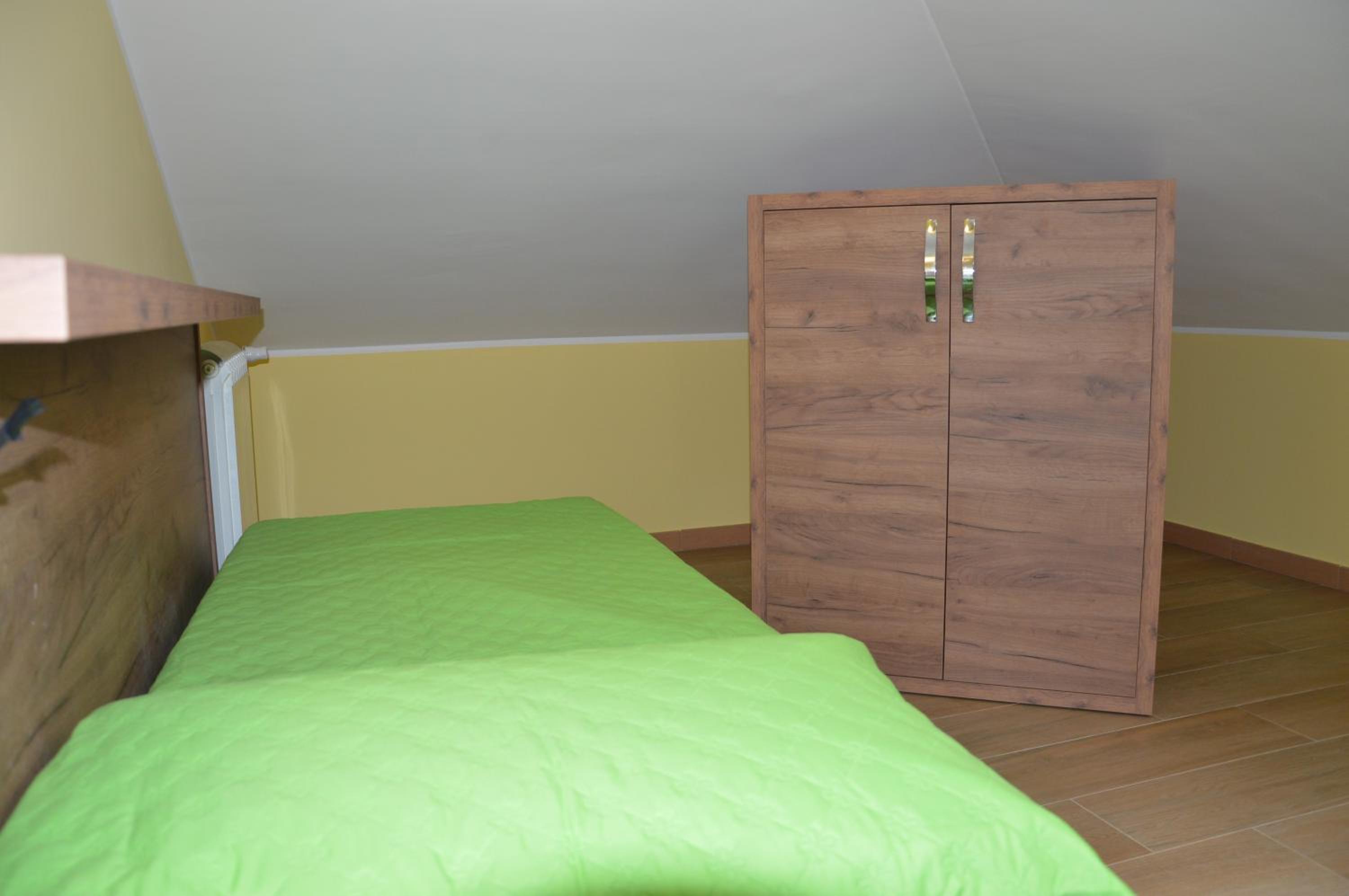 Apartment - Split Level - Photo 20
