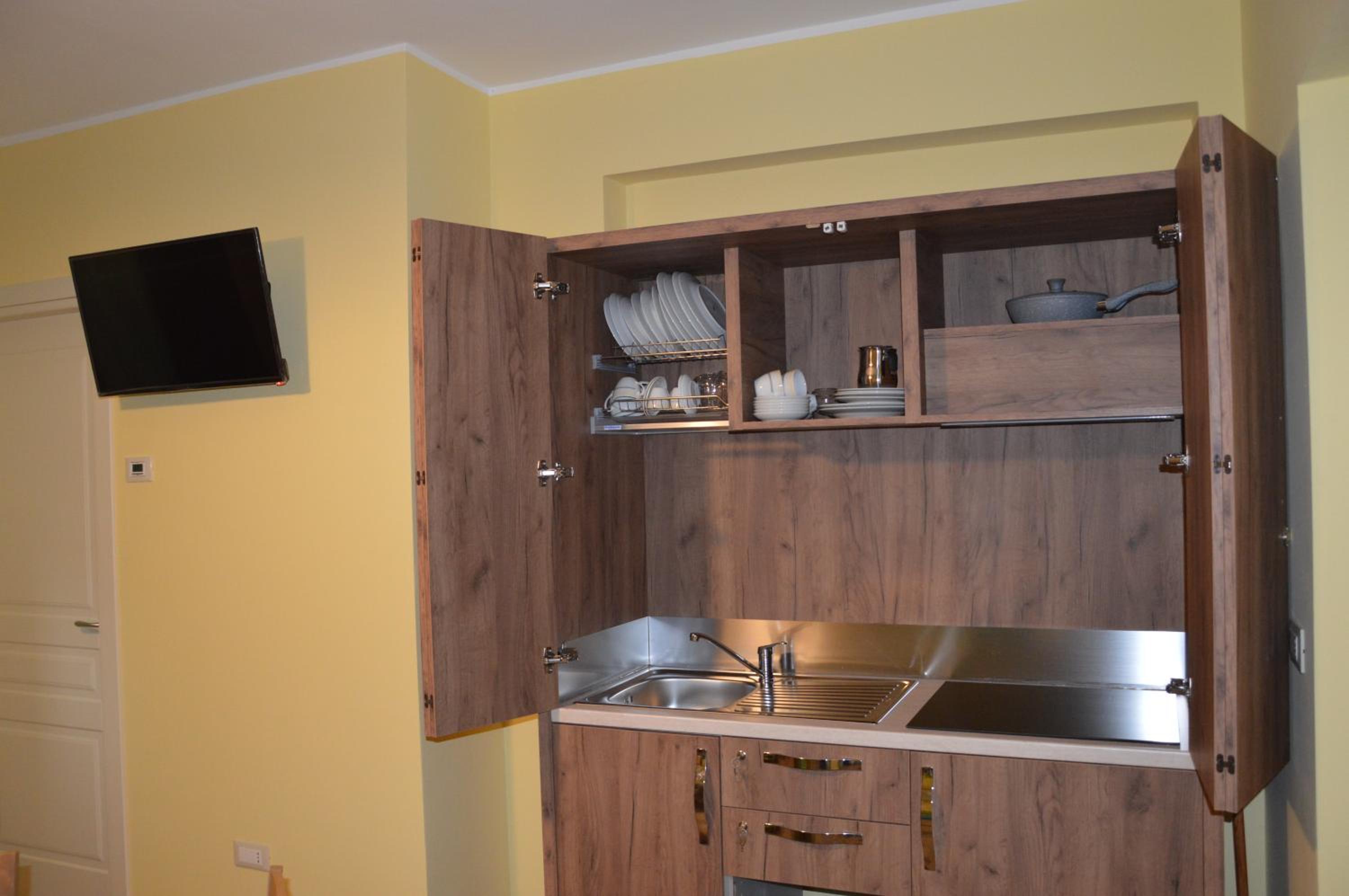 Apartment - Split Level - Photo 29