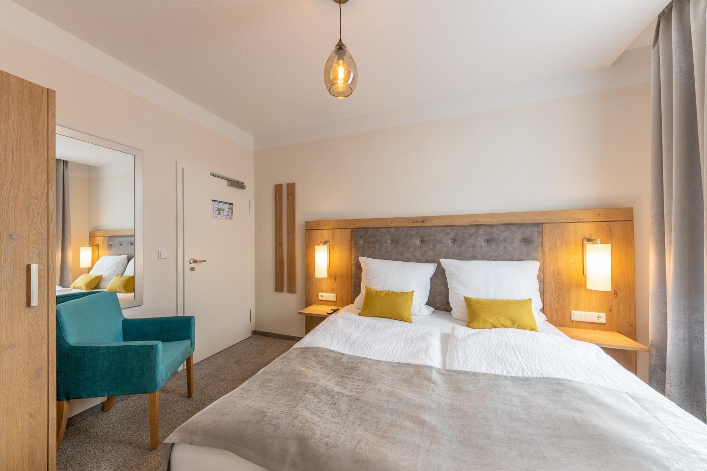 Standard Double Room - Photo 3