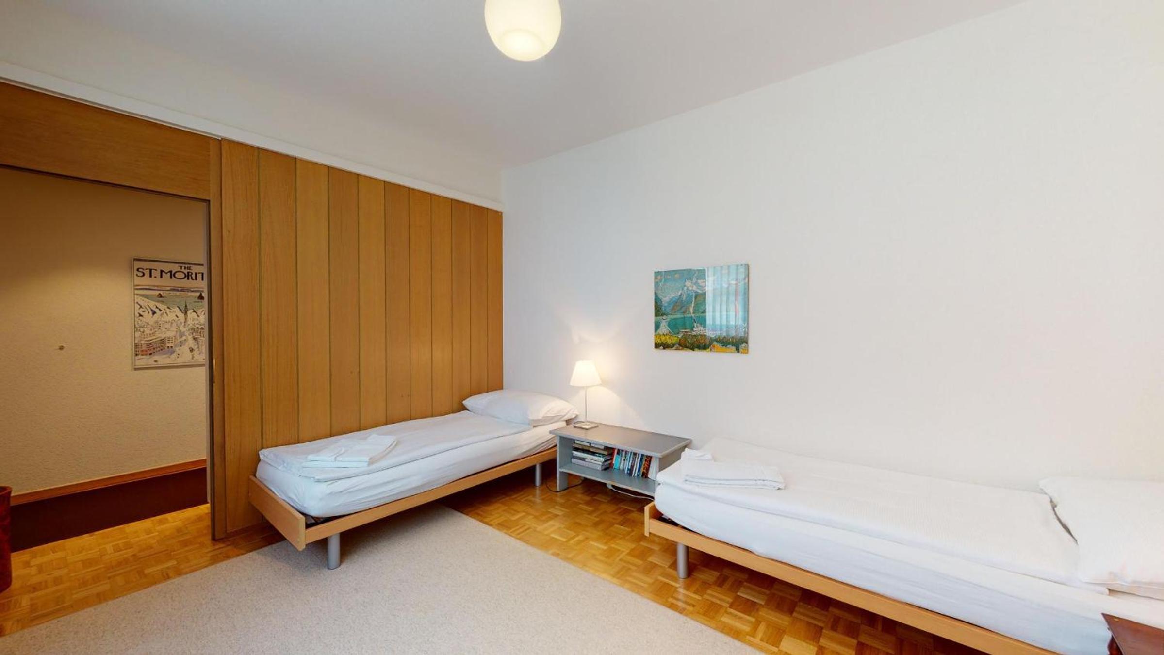 Apartment with Mountain View photo 2