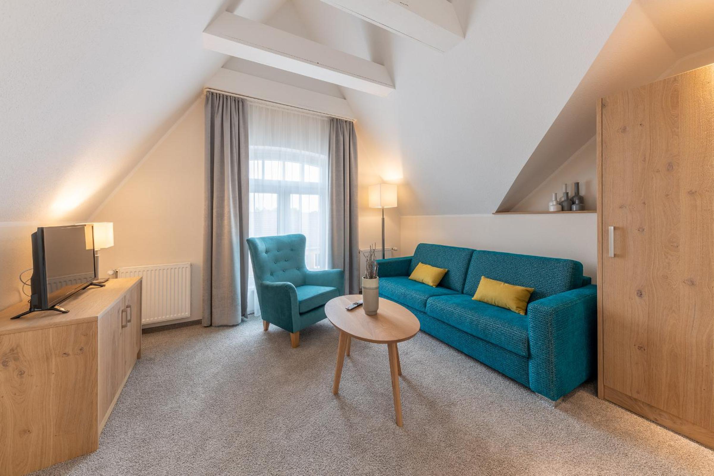 Deluxe Family Room - Photo 6