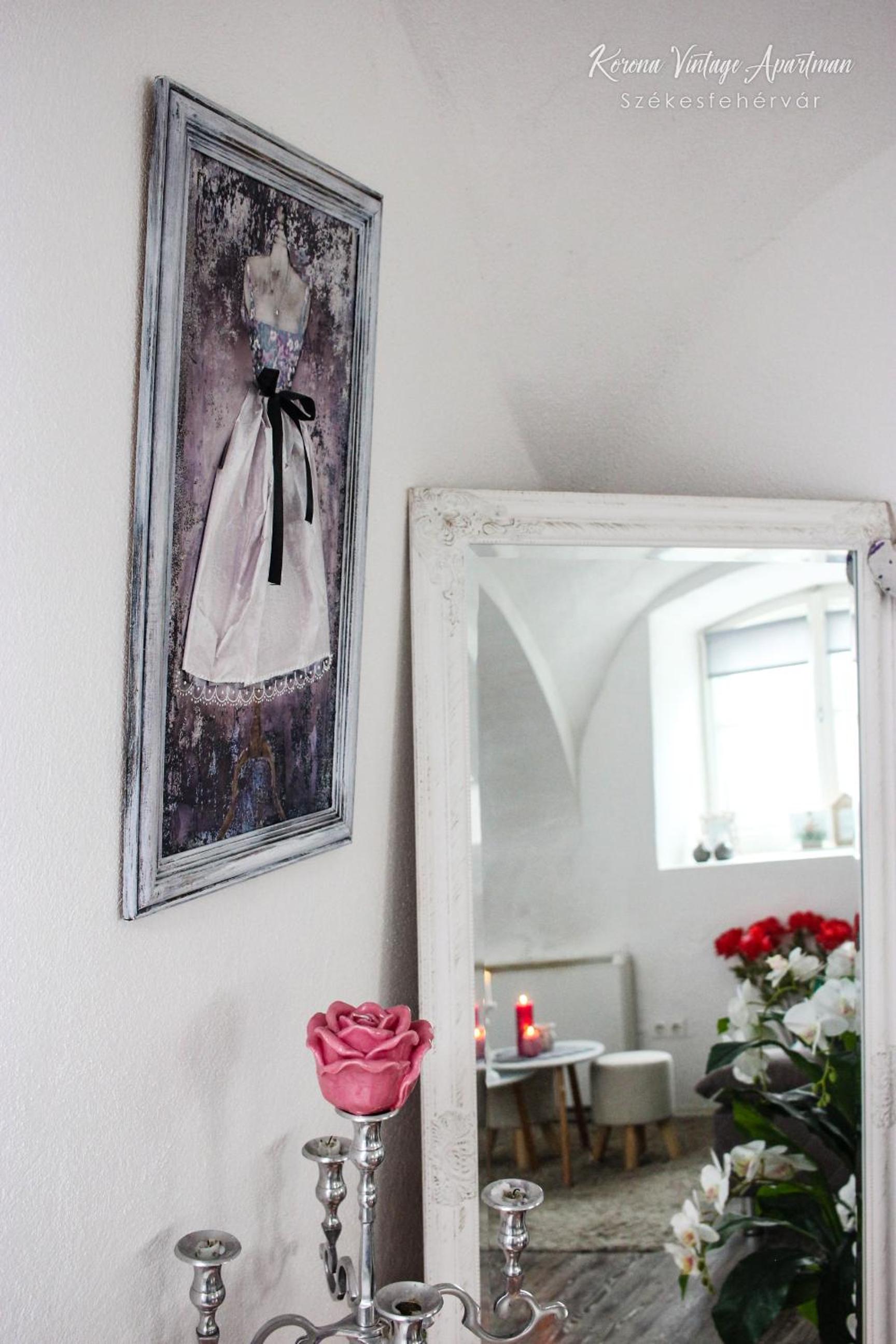 Studio Apartment - Photo 22