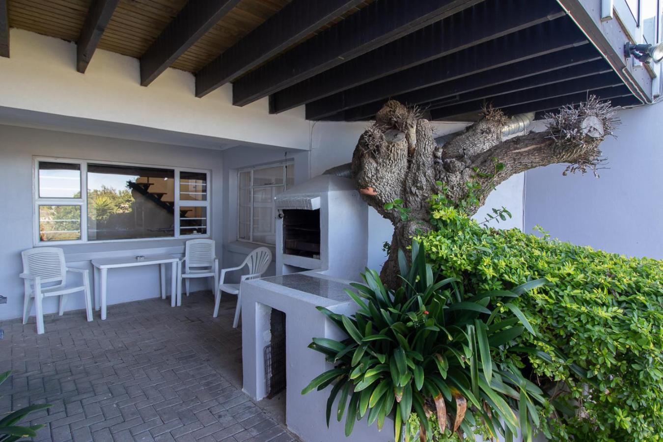 Apartment - Photo 17