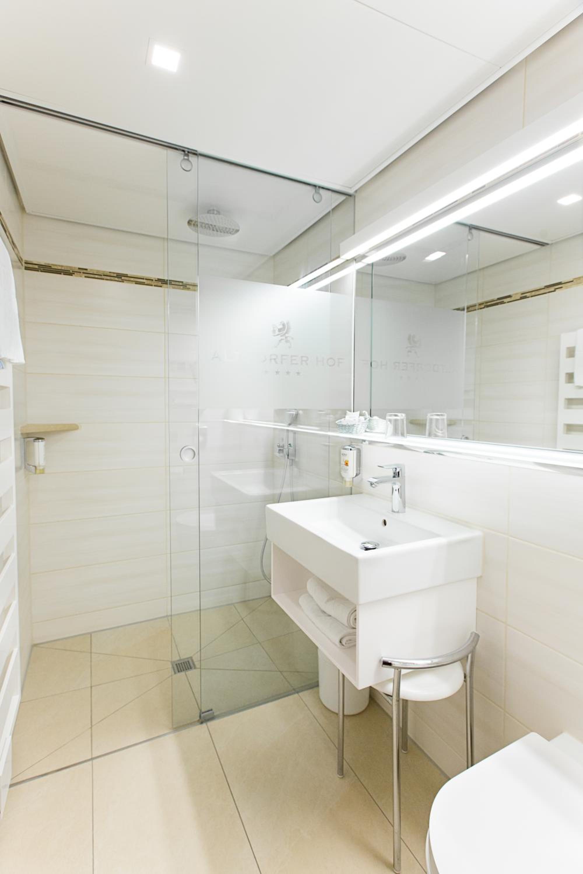 Double Room Premium - Photo 10