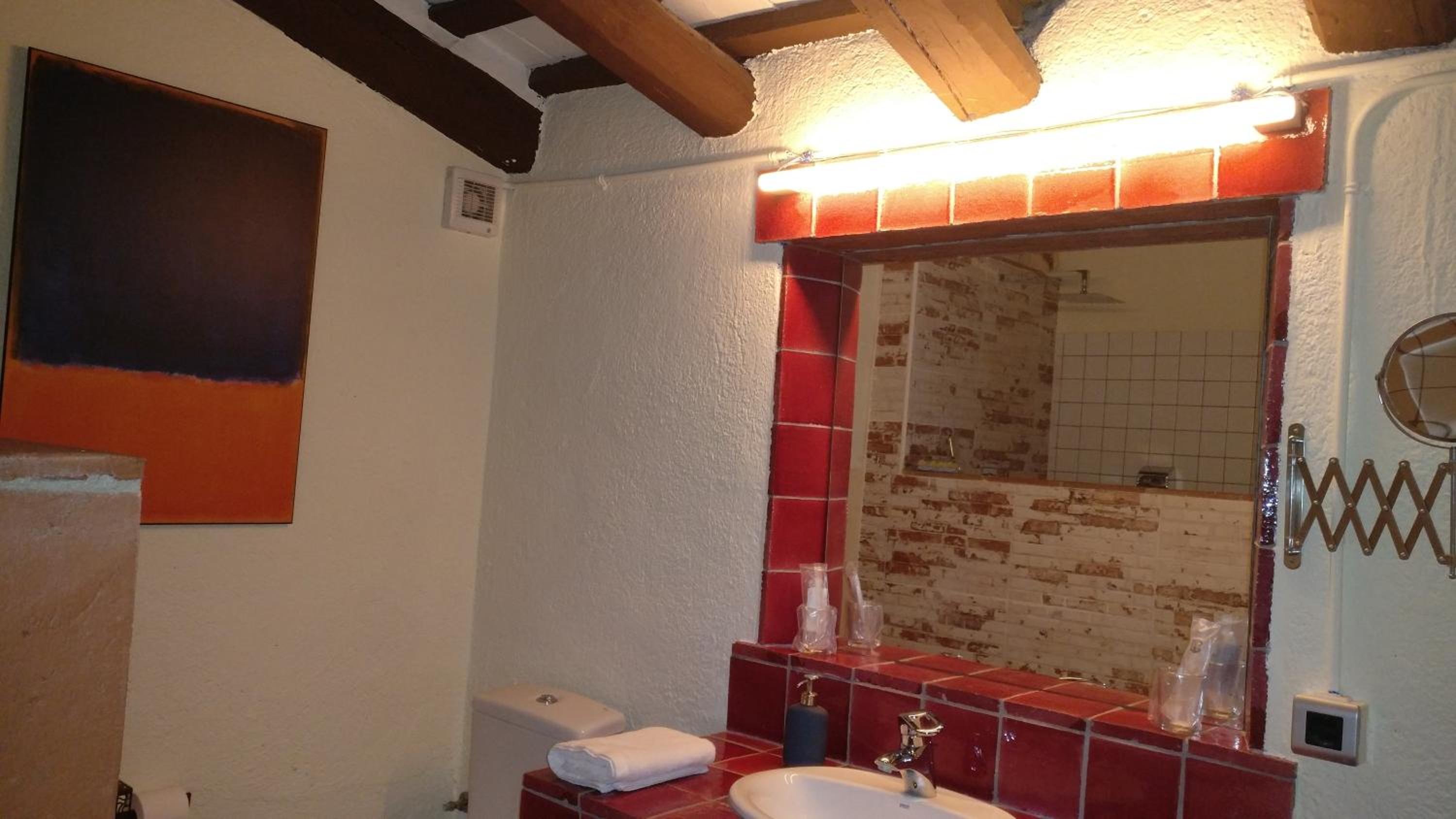 One-Bedroom Suite photo 3