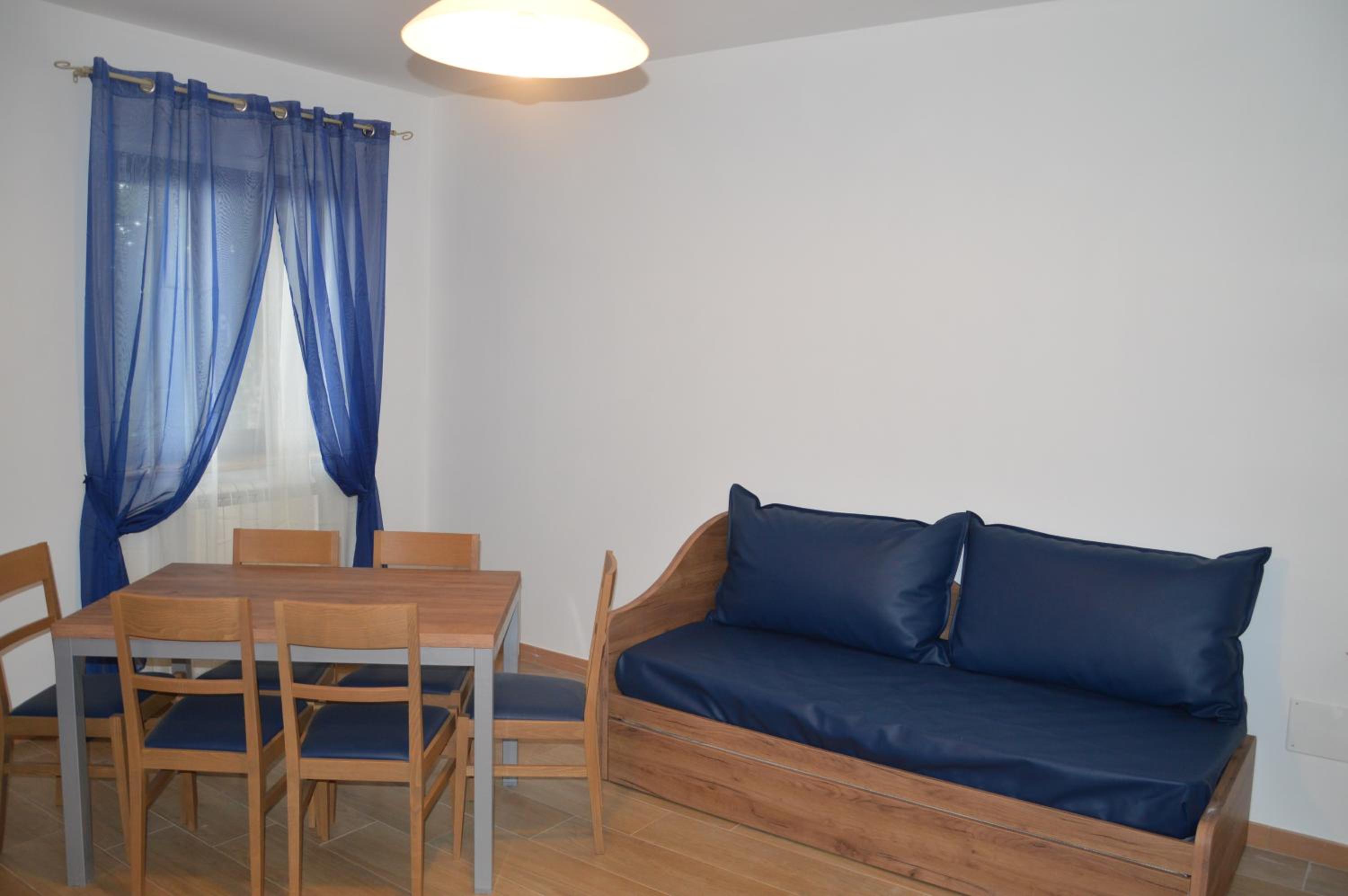 Apartment - Split Level photo 1