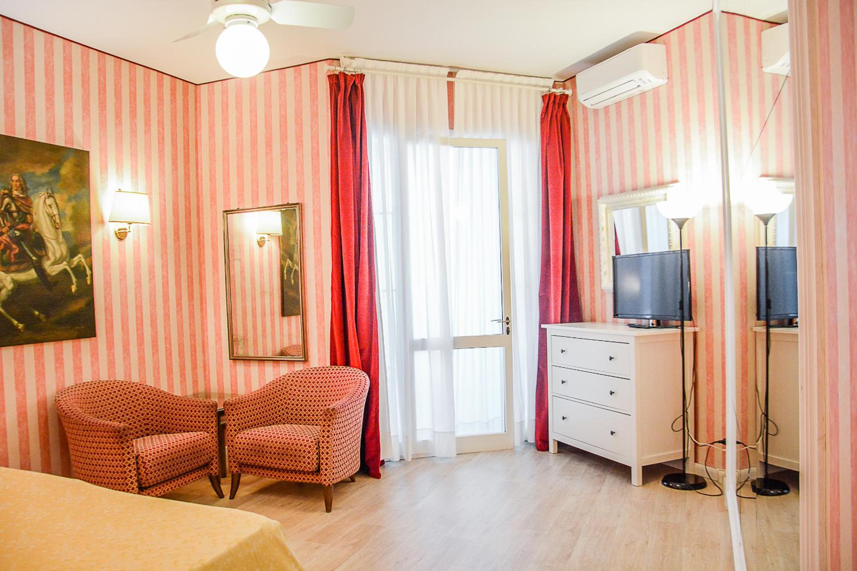 Superior Double Room - Photo 9