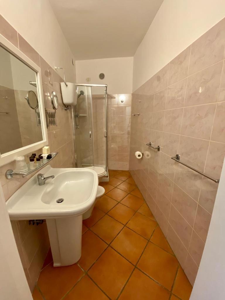 Superior Triple Room with Sea View photo 2