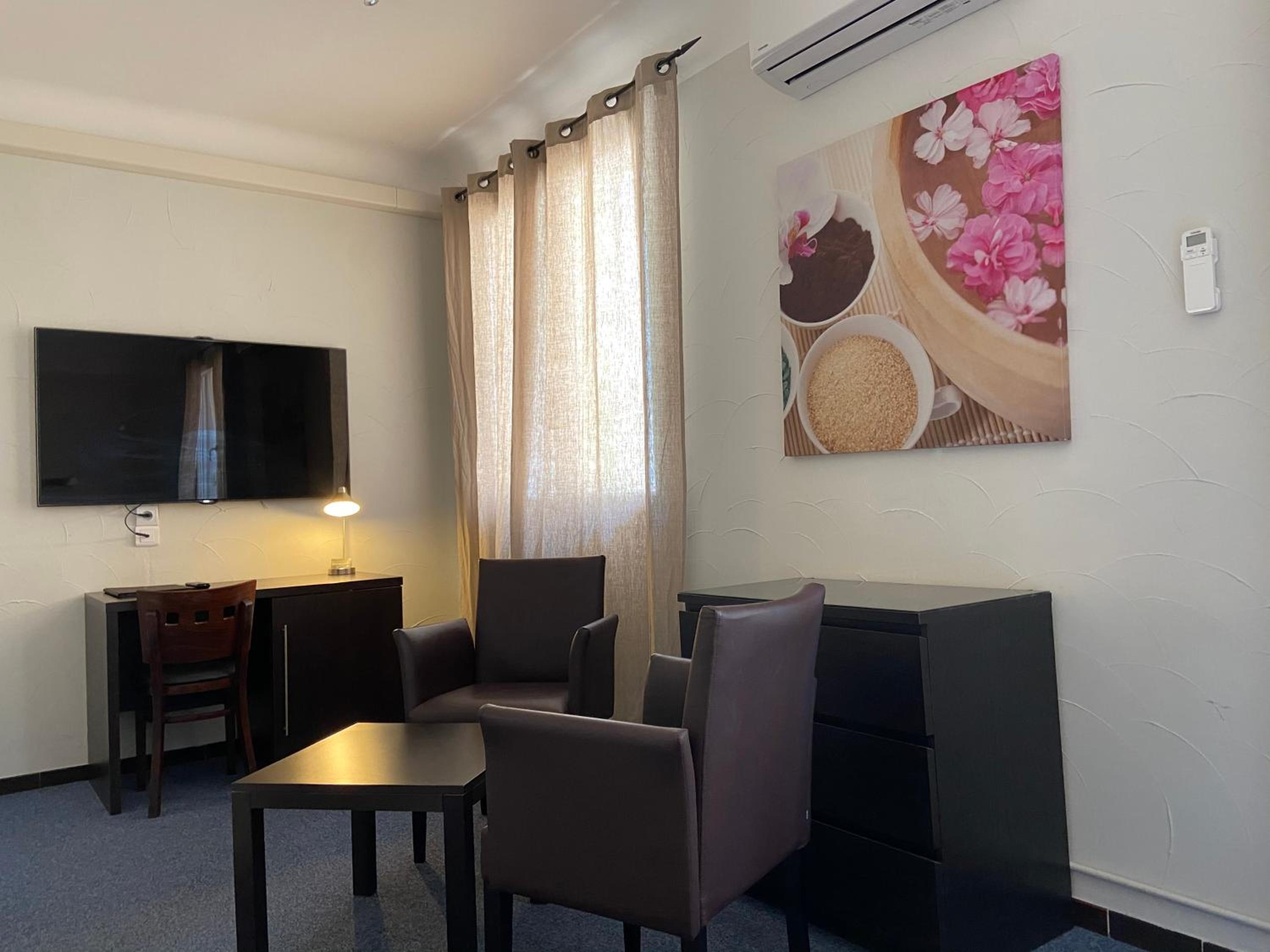 Superior Triple Room