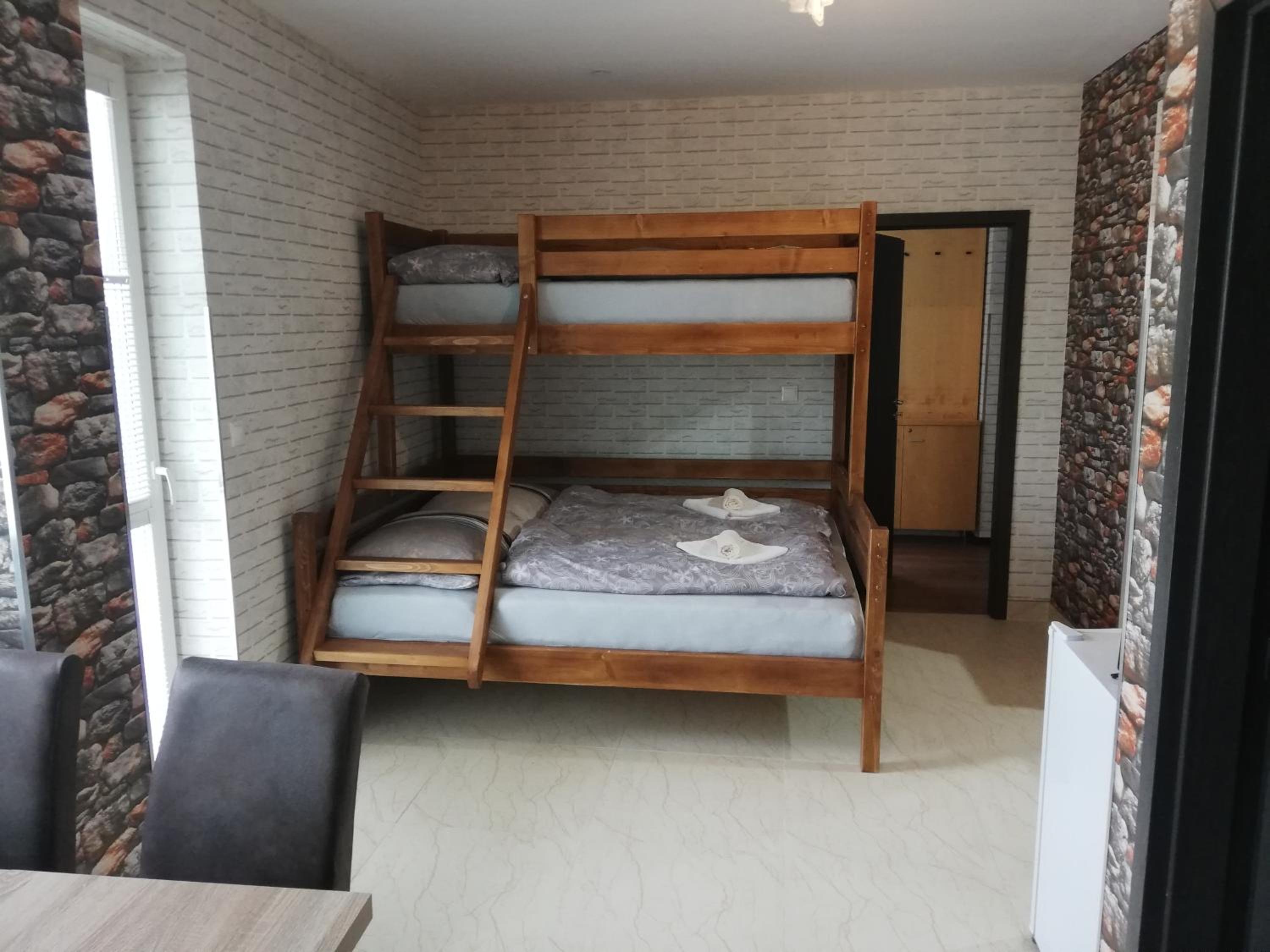 Apartment - Photo 2