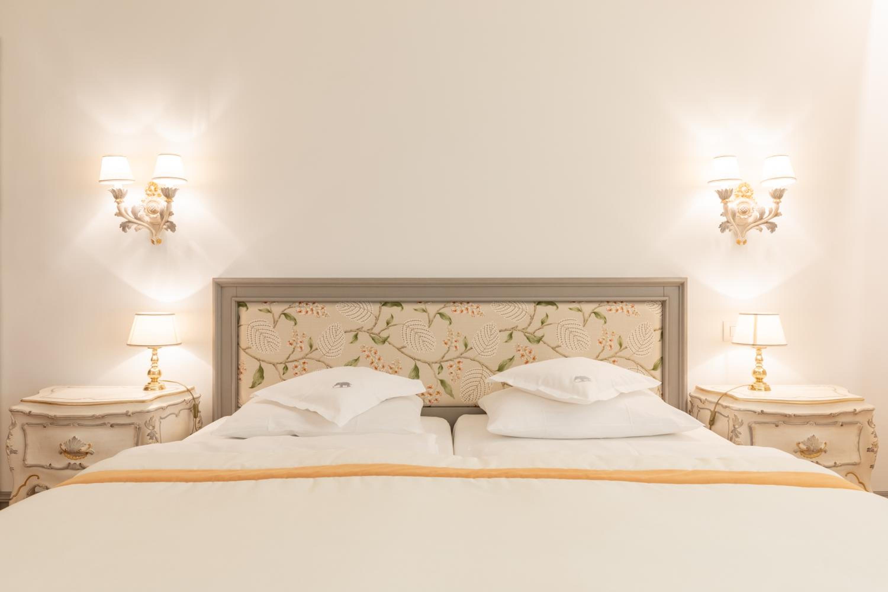 Deluxe Double Room - Photo 2