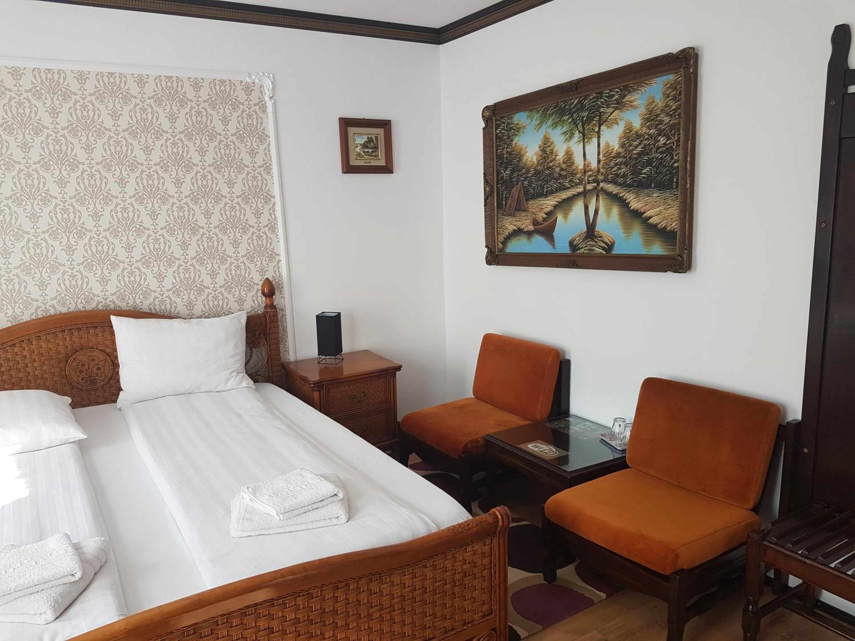 Superior Double Room - Photo 8