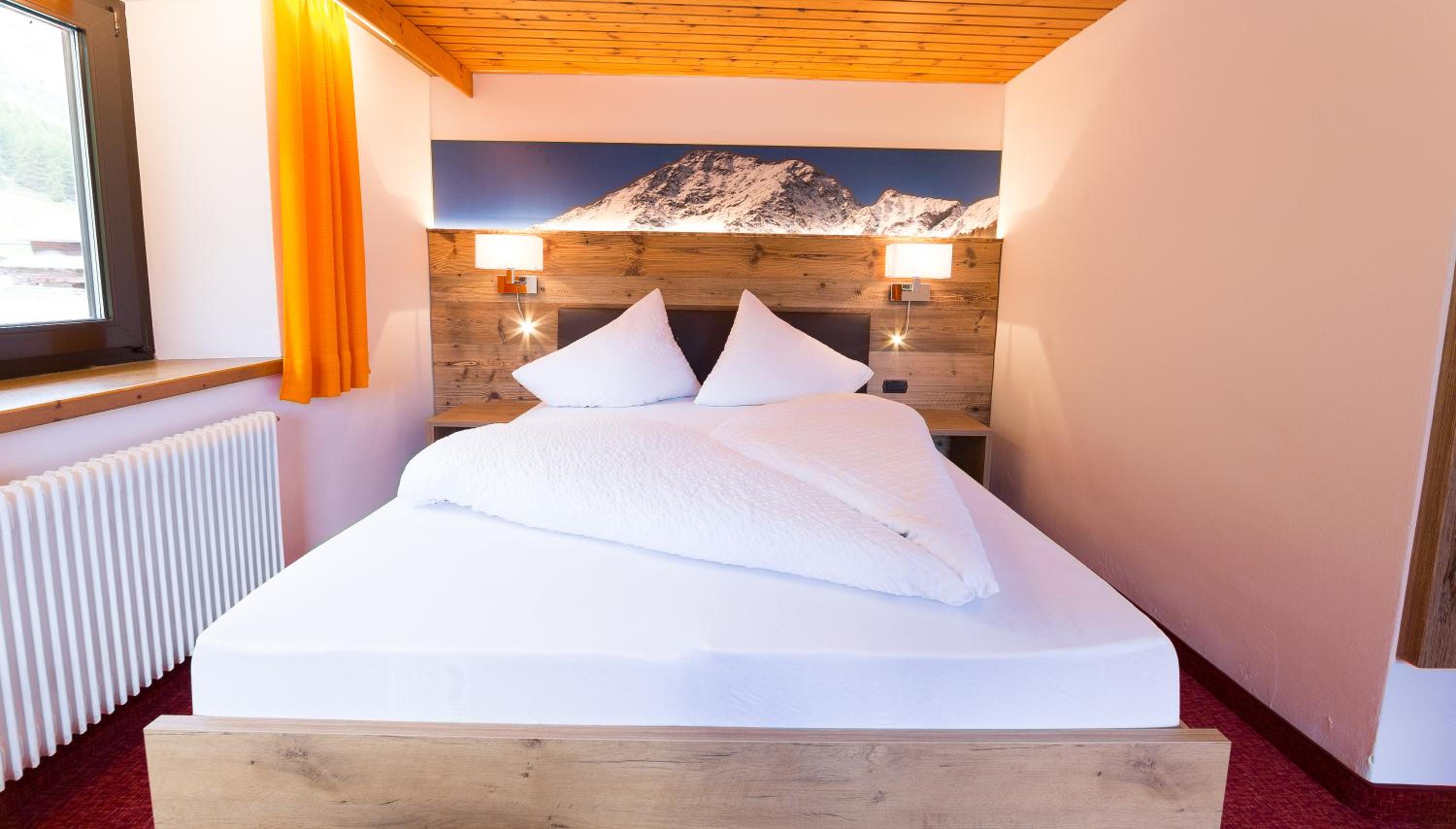 Double Room - Photo 3
