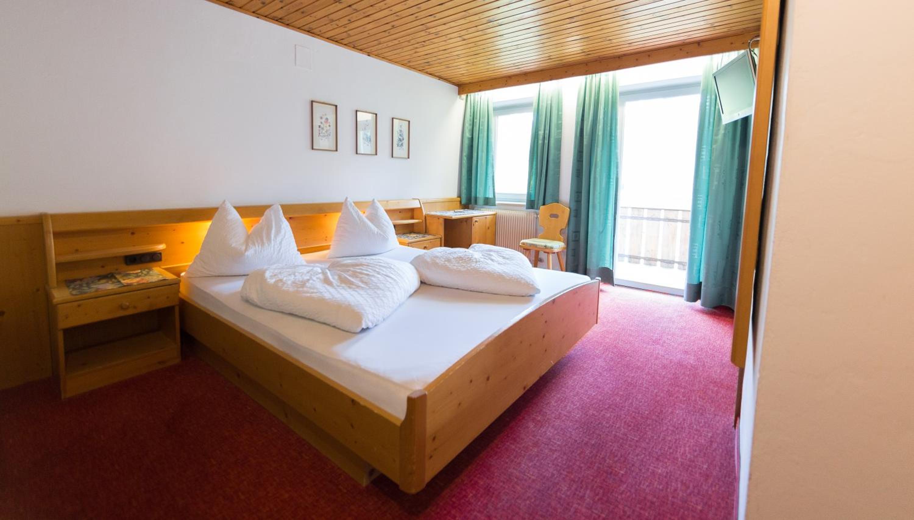 Double Room - Photo 1